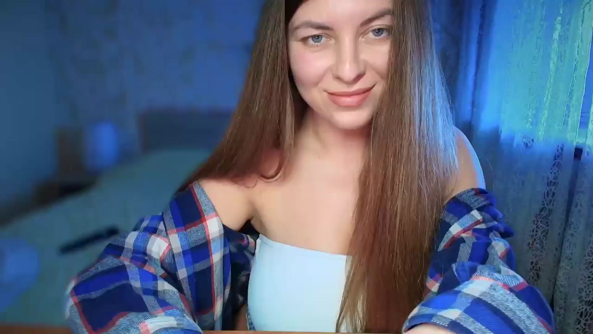 Gallery image thumbnail from BloodyMaria's myfreecams stream on, 01/07/2025, 13:38 image 1 of 20