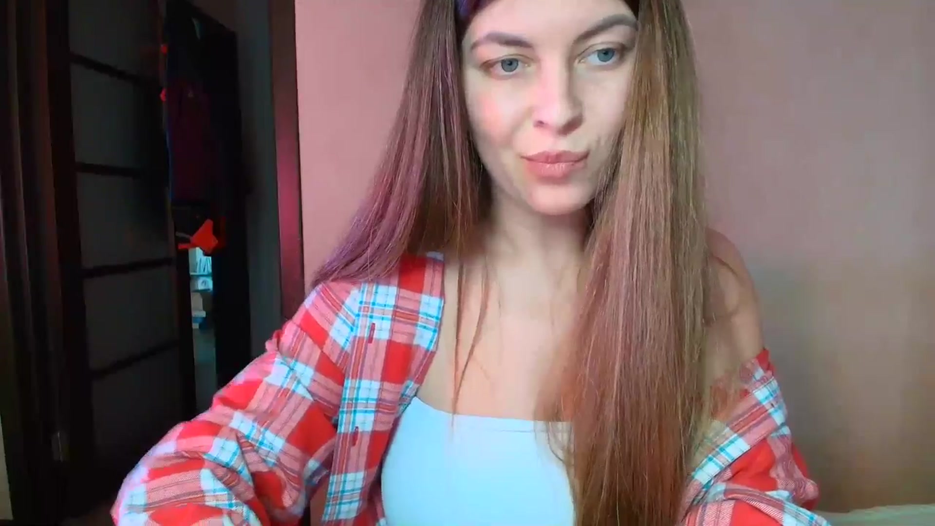 Gallery image thumbnail from BloodyMaria's myfreecams stream on, 01/12/2025, 12:22 image 15 of 20