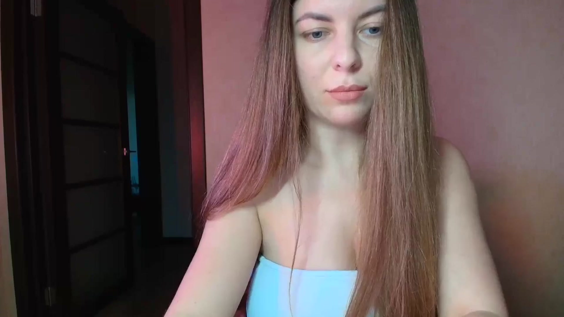 Gallery image thumbnail from BloodyMaria's myfreecams stream on, 01/13/2025, 09:08 image 7 of 20