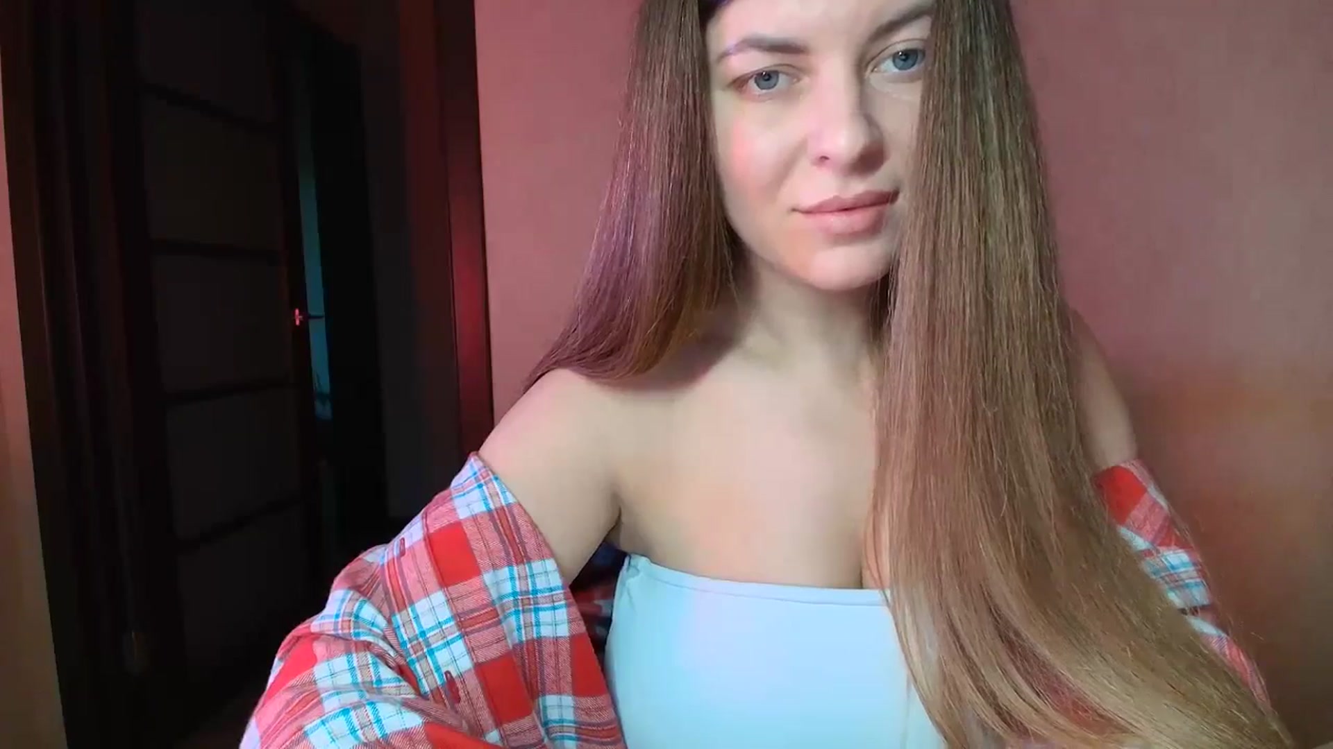 Gallery image thumbnail from BloodyMaria's myfreecams stream on, 01/13/2025, 09:08 image 16 of 20