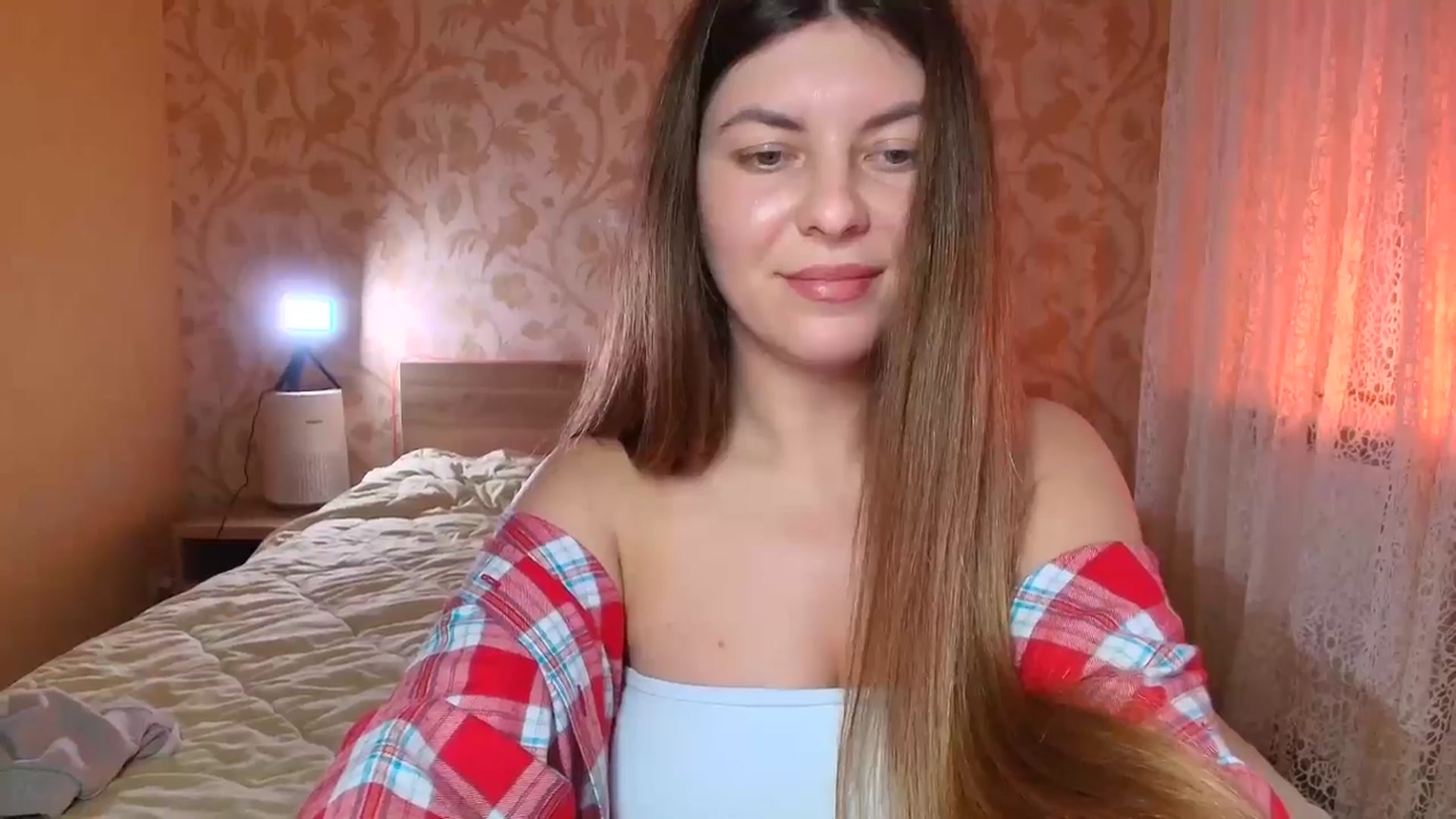 Gallery image thumbnail from BloodyMaria's myfreecams stream on, 01/24/2025, 14:34 image 4 of 20