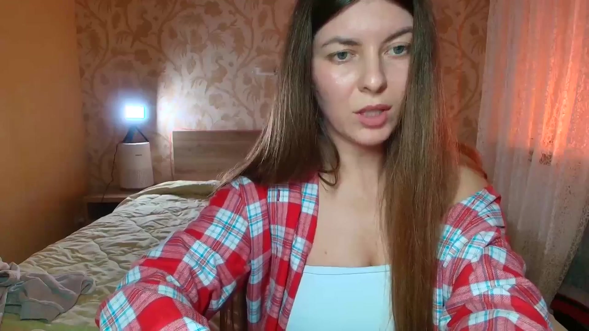 Gallery image thumbnail from BloodyMaria's myfreecams stream on, 01/24/2025, 16:25 image 15 of 20
