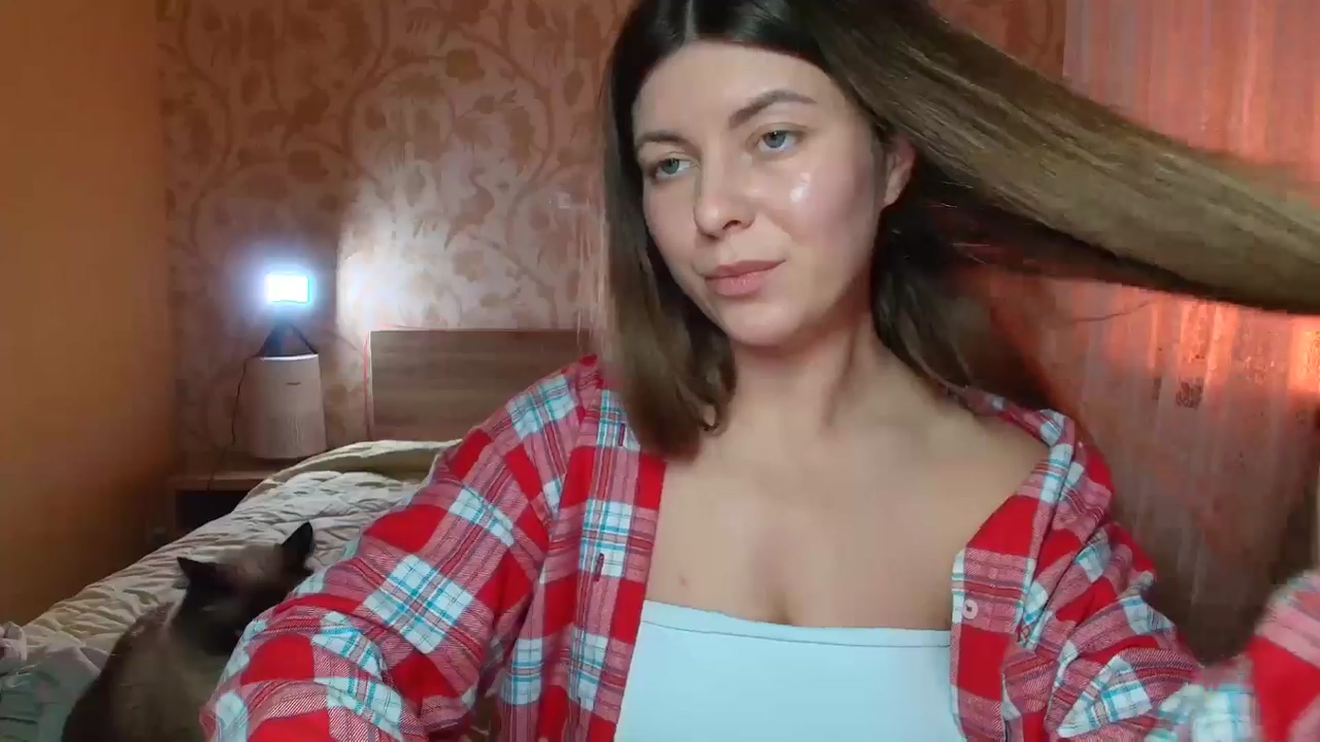 Gallery image thumbnail from BloodyMaria's myfreecams stream on, 01/24/2025, 16:25 image 3 of 20
