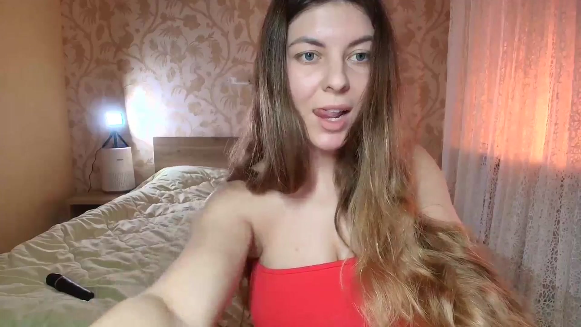 Gallery image thumbnail from BloodyMaria's myfreecams stream on, 01/27/2025, 09:07 image 3 of 20