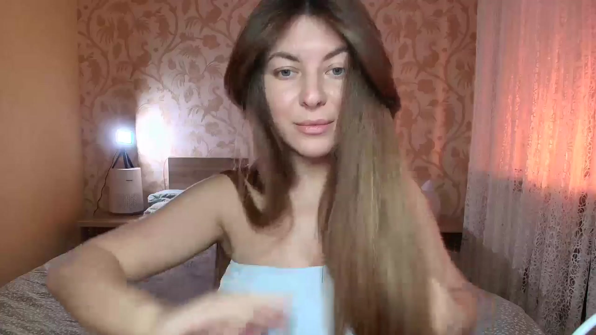 Gallery image thumbnail from BloodyMaria's myfreecams stream on, 02/05/2025, 09:29 image 2 of 20