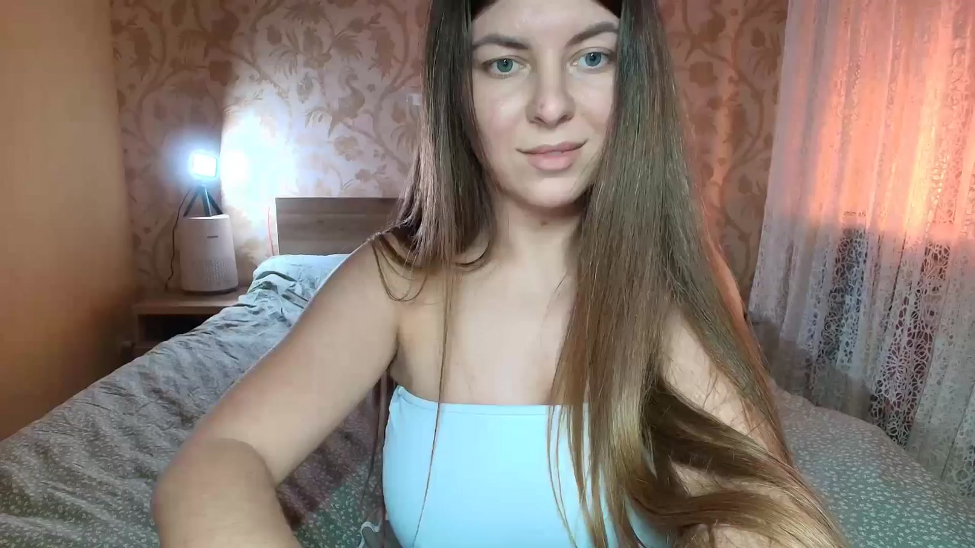 Gallery image thumbnail from BloodyMaria's myfreecams stream on, 02/05/2025, 17:01 image 13 of 20