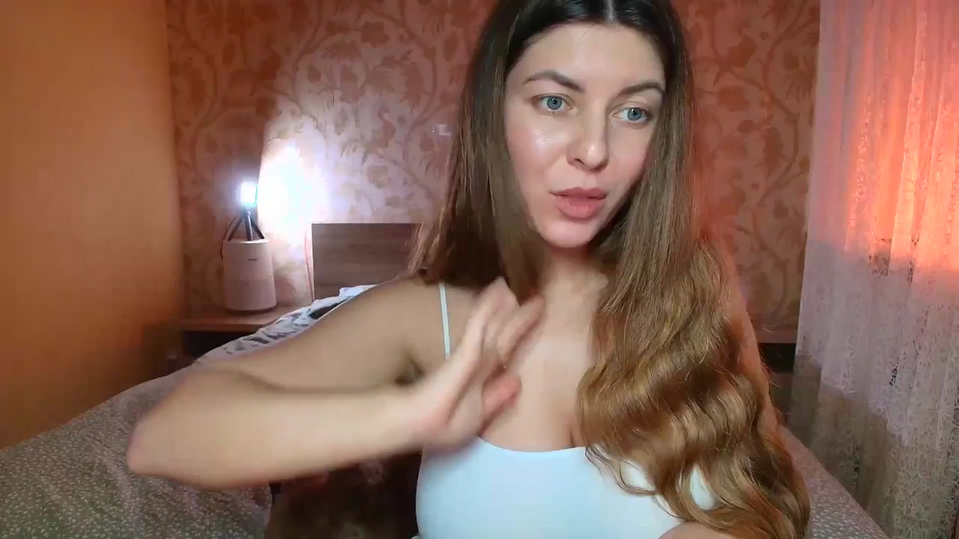 Gallery image thumbnail from BloodyMaria's myfreecams stream on, 02/07/2025, 17:56 image 11 of 20