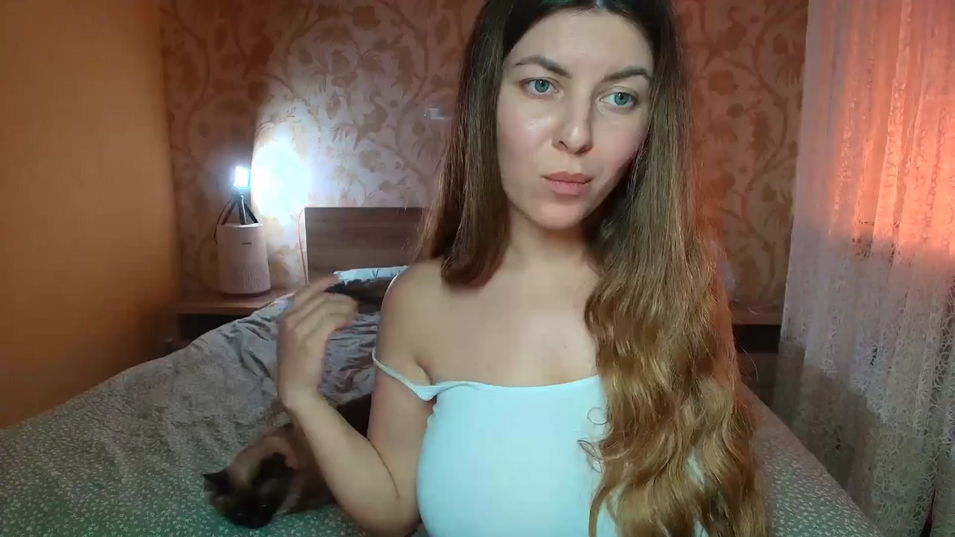 Gallery image thumbnail from BloodyMaria's myfreecams stream on, 02/07/2025, 17:56 image 2 of 20