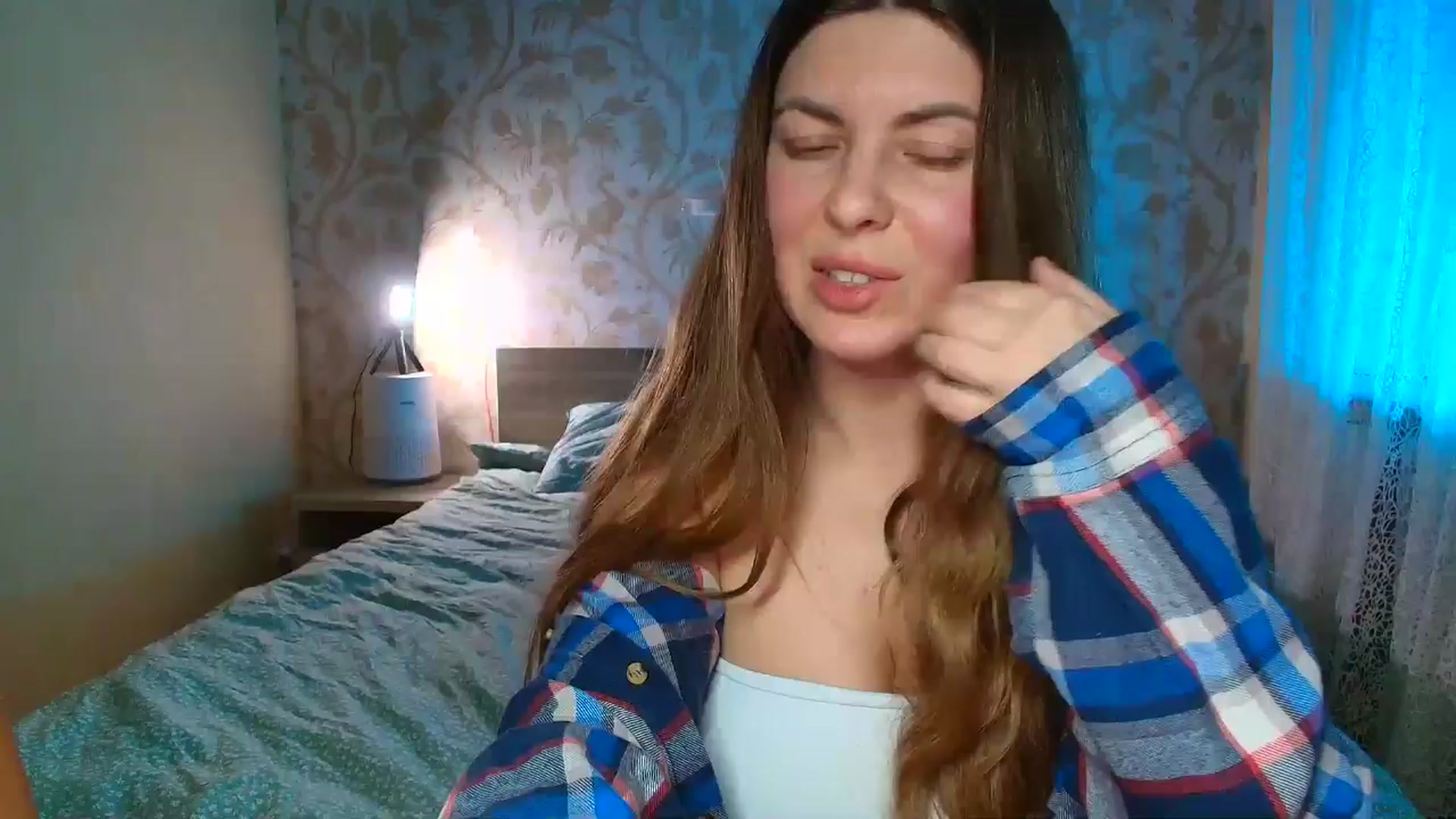 Gallery image thumbnail from BloodyMaria's myfreecams stream on, 02/08/2025, 19:19 image 15 of 20