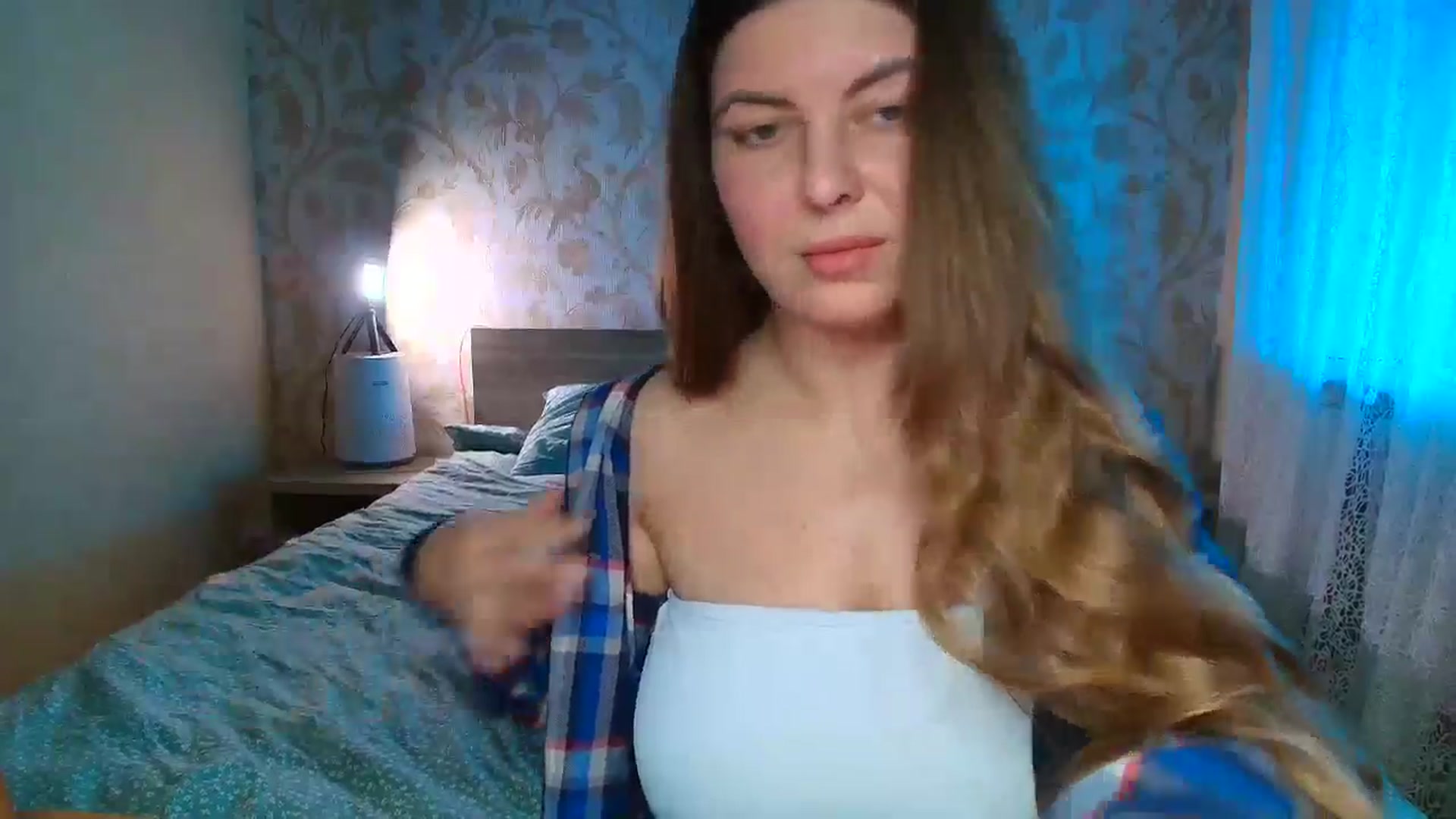 Gallery image thumbnail from BloodyMaria's myfreecams stream on, 02/08/2025, 19:19 image 3 of 20