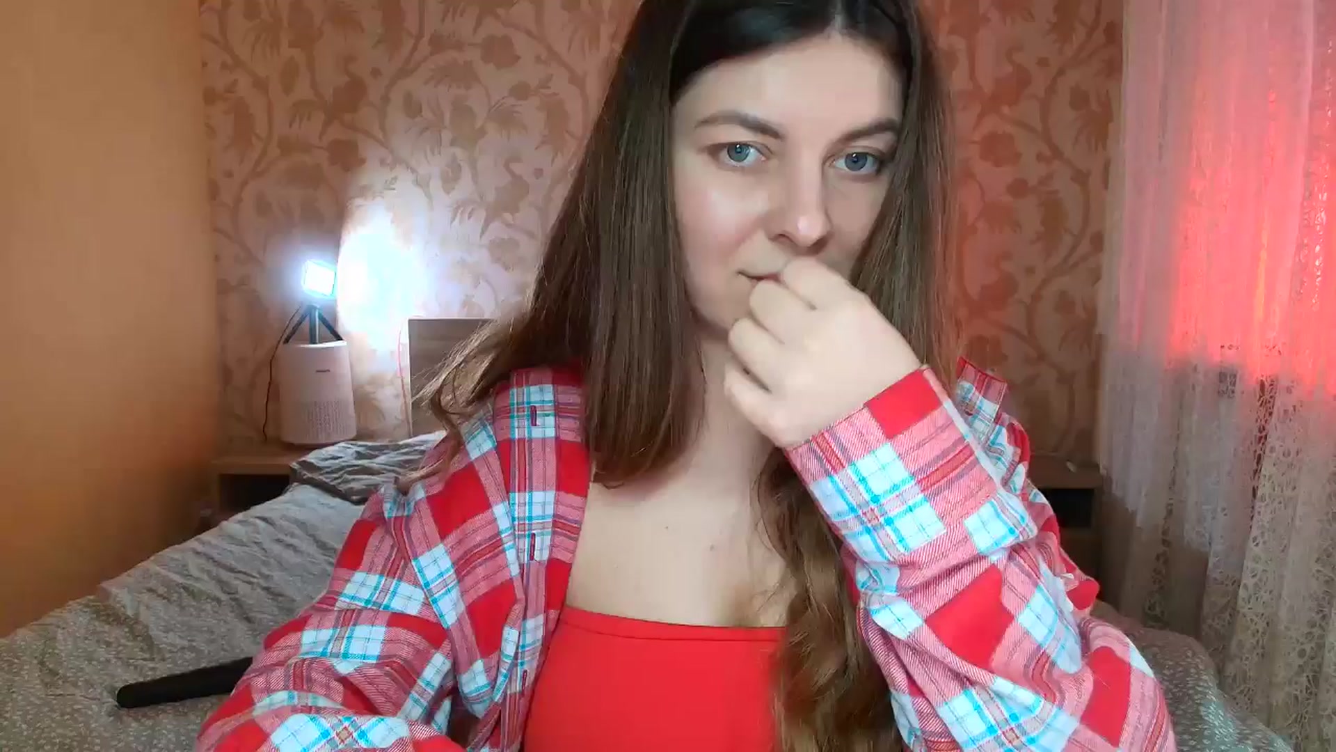 Gallery image thumbnail from BloodyMaria's myfreecams stream on, 02/09/2025, 10:50 image 5 of 20