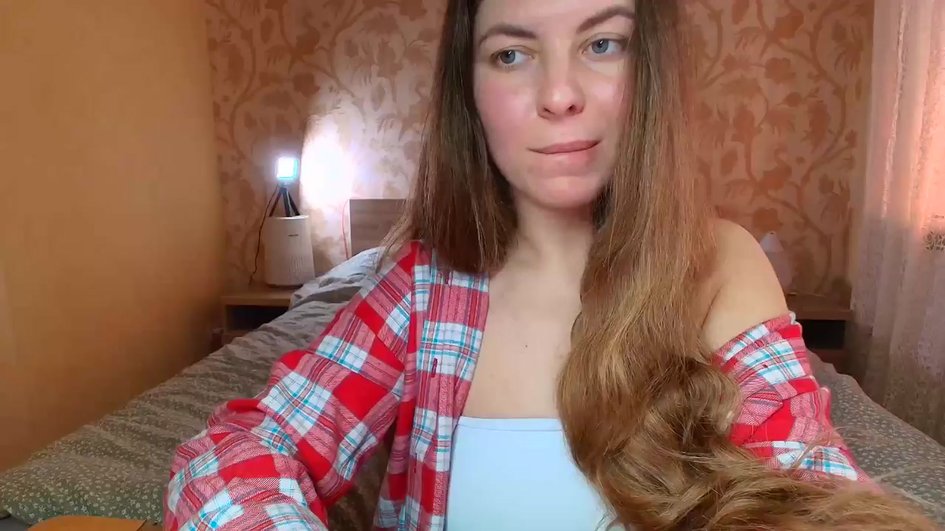 Gallery image thumbnail from BloodyMaria's myfreecams stream on, 02/10/2025, 09:24 image 15 of 20