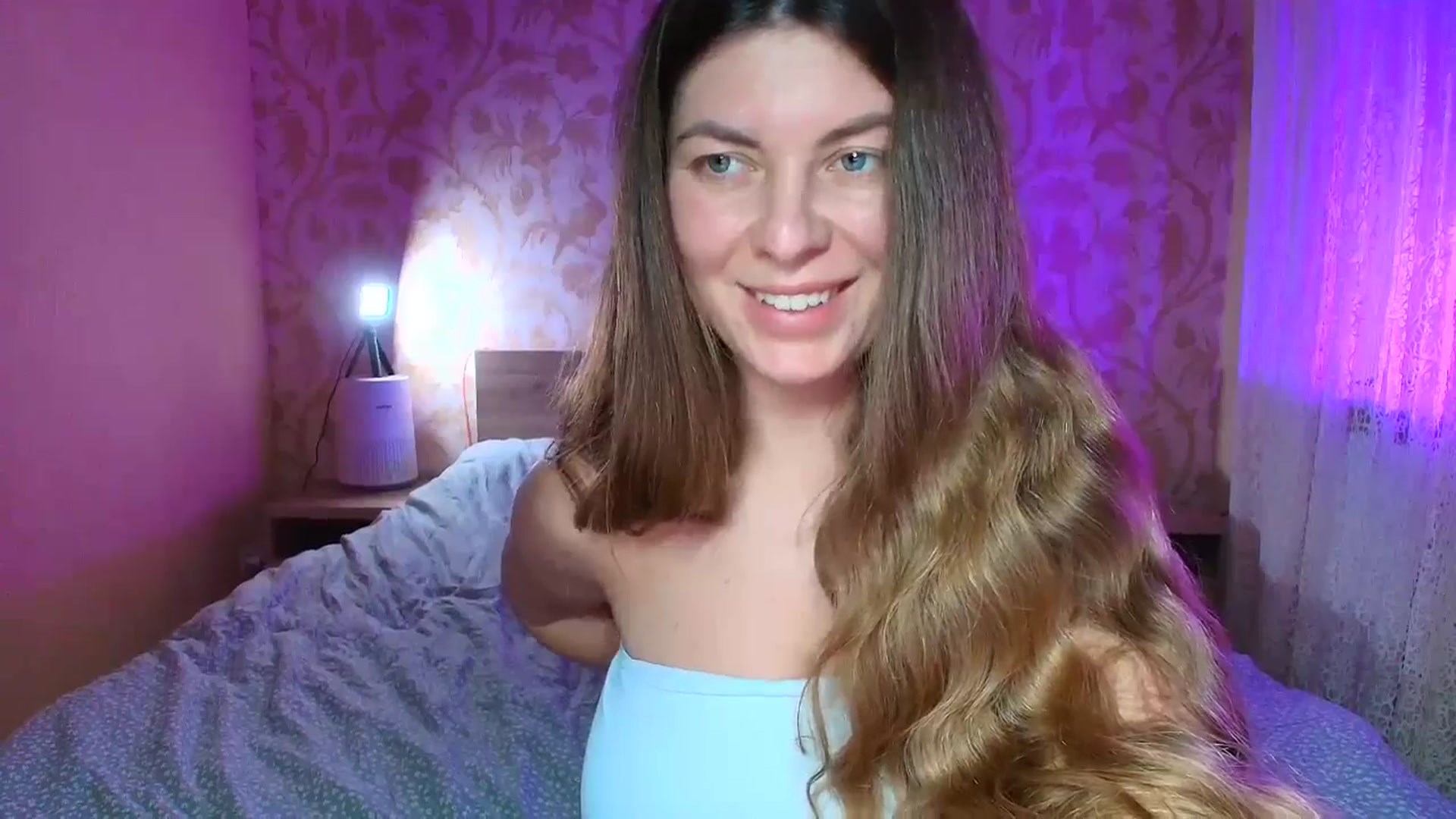 Gallery image thumbnail from BloodyMaria's myfreecams stream on, 02/11/2025, 15:57 image 17 of 20