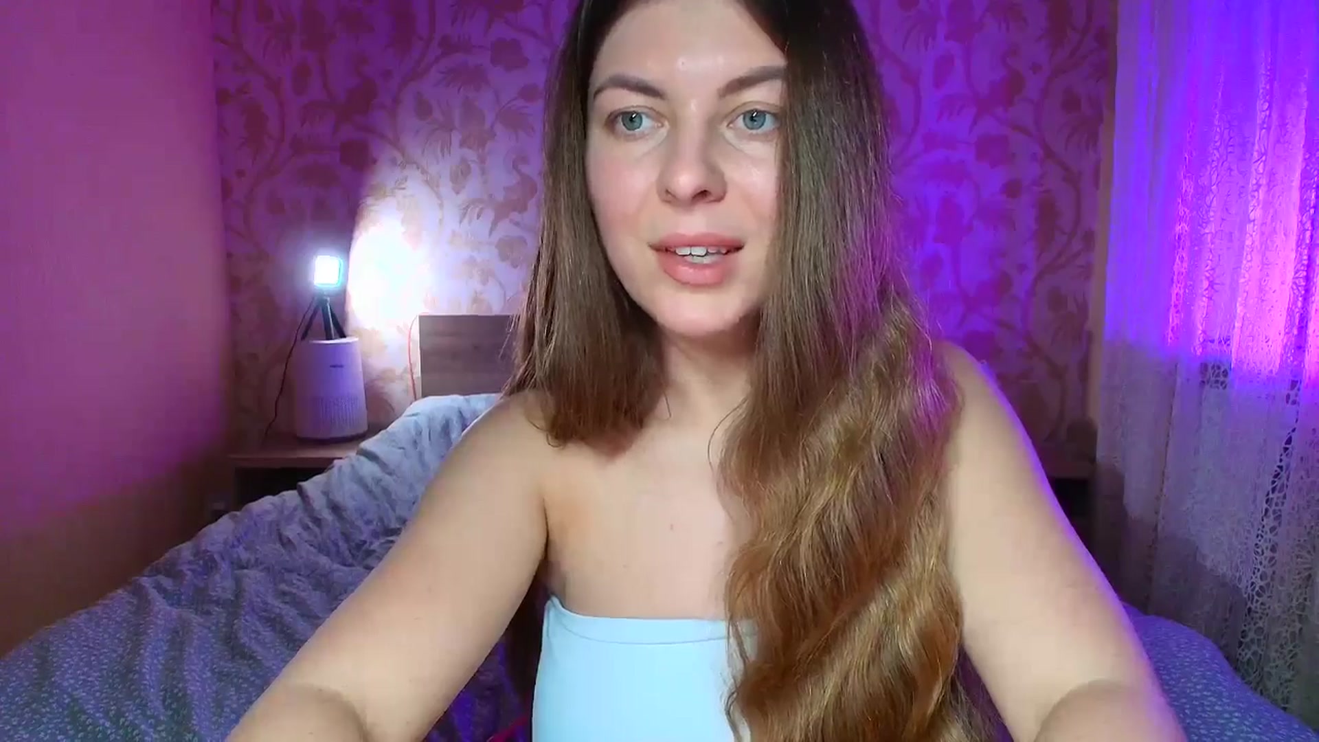 Gallery image thumbnail from BloodyMaria's myfreecams stream on, 02/11/2025, 15:57 image 8 of 20