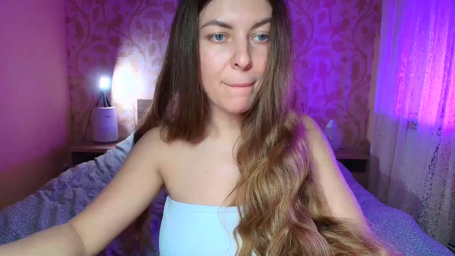 Gallery image thumbnail from BloodyMaria's myfreecams stream on, 02/11/2025, 15:57 image 10 of 20