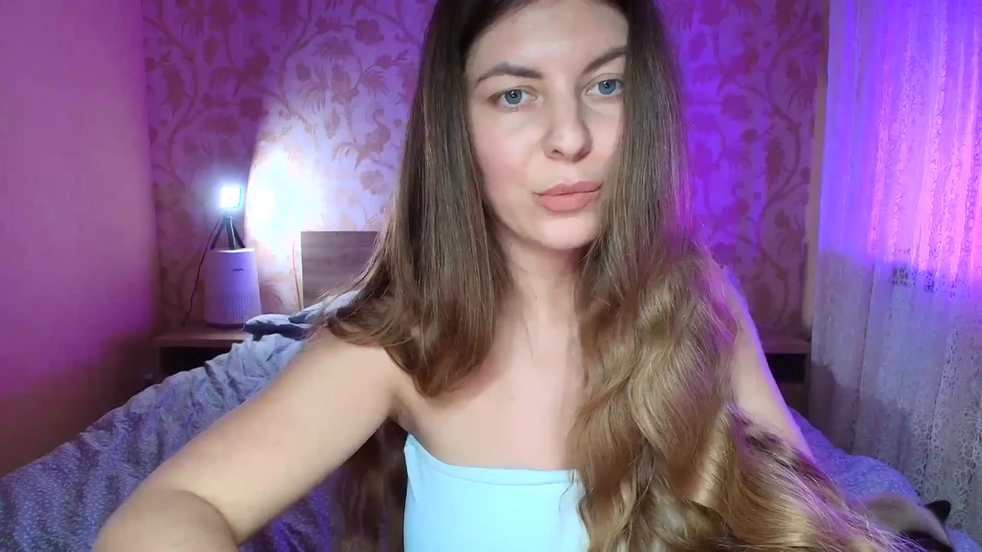 Gallery image thumbnail from BloodyMaria's myfreecams stream on, 02/11/2025, 17:19 image 15 of 20