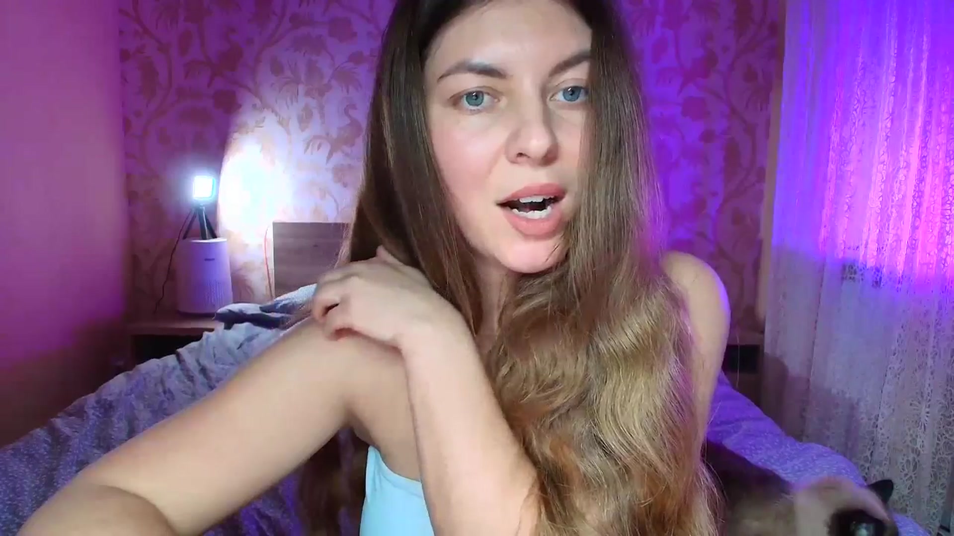 Gallery image thumbnail from BloodyMaria's myfreecams stream on, 02/11/2025, 17:19 image 13 of 20