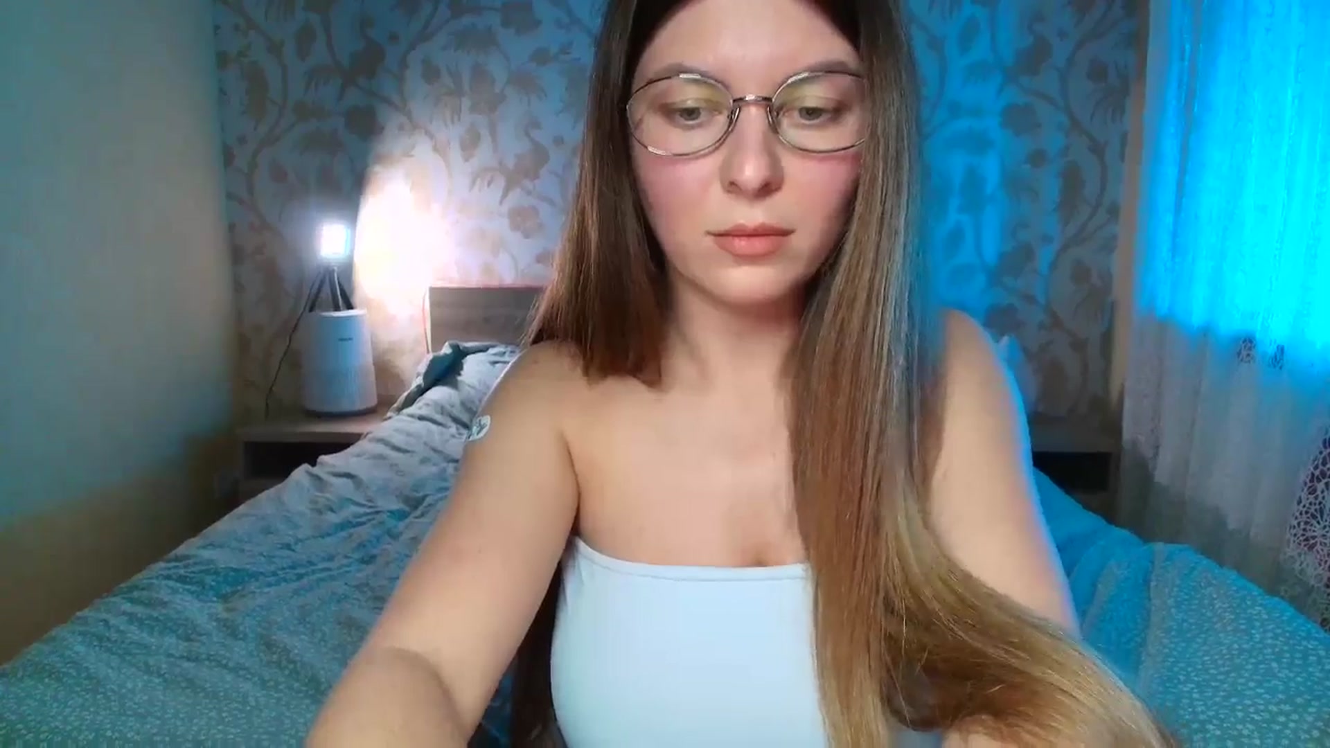 Gallery image thumbnail from BloodyMaria's myfreecams stream on, 02/18/2025, 15:05 image 10 of 20