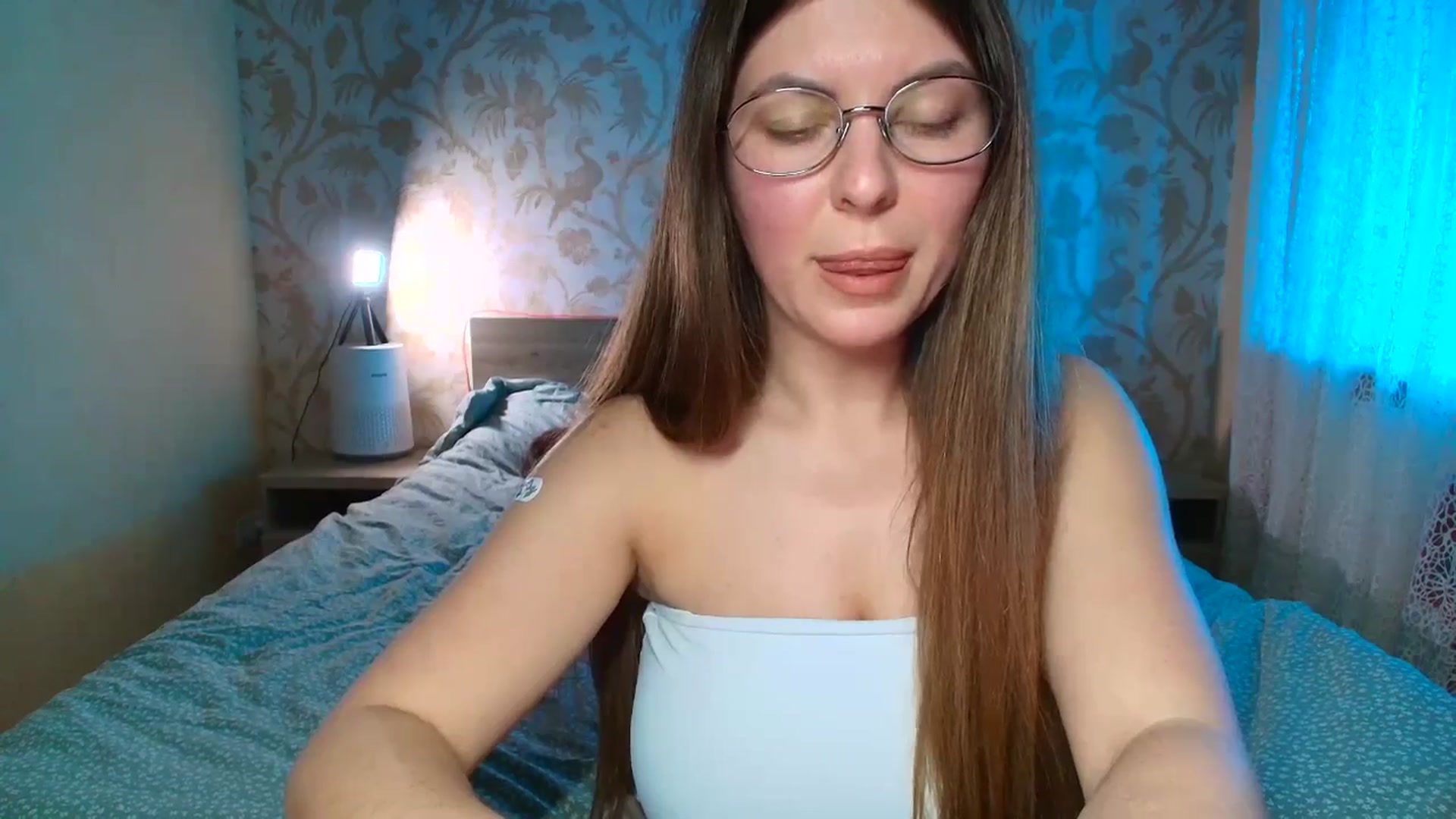 Gallery image thumbnail from BloodyMaria's myfreecams stream on, 02/18/2025, 15:05 image 19 of 20