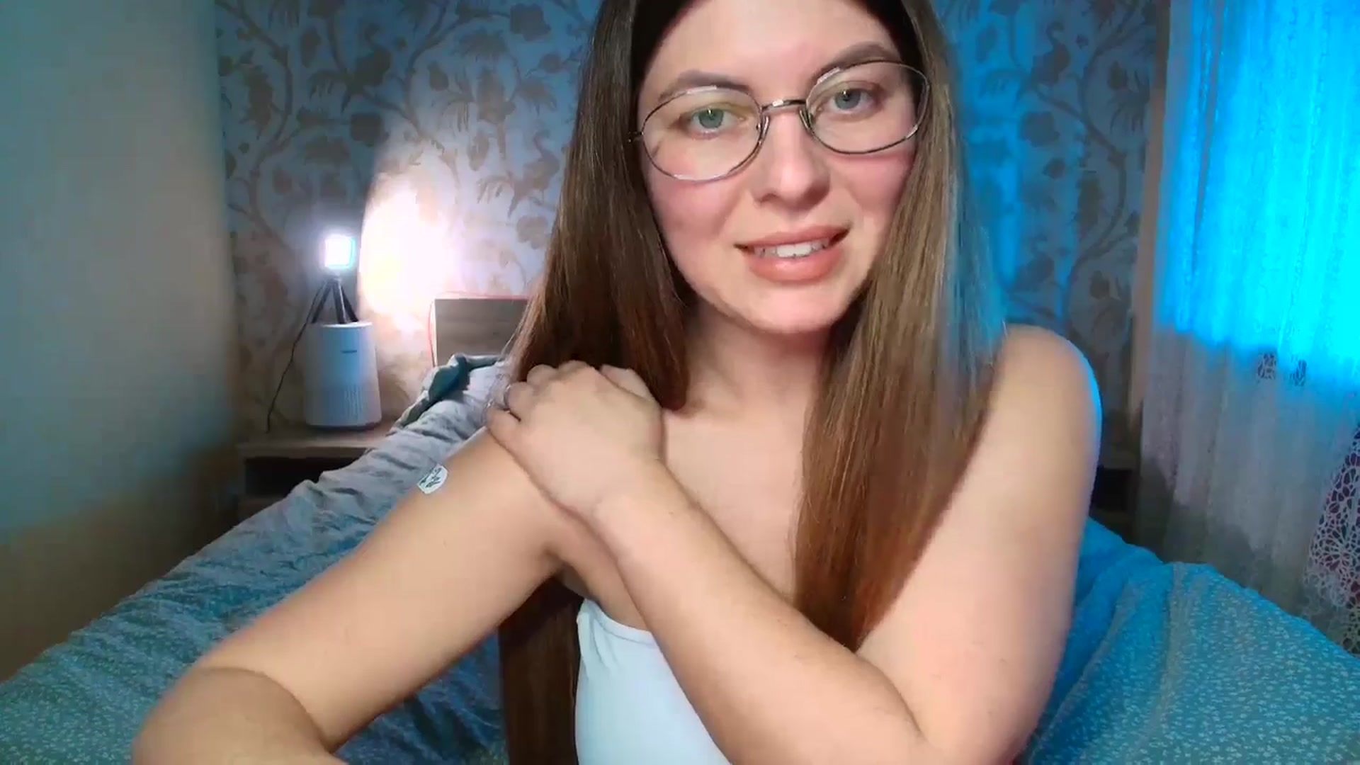 Gallery image thumbnail from BloodyMaria's myfreecams stream on, 02/18/2025, 15:05 image 9 of 20