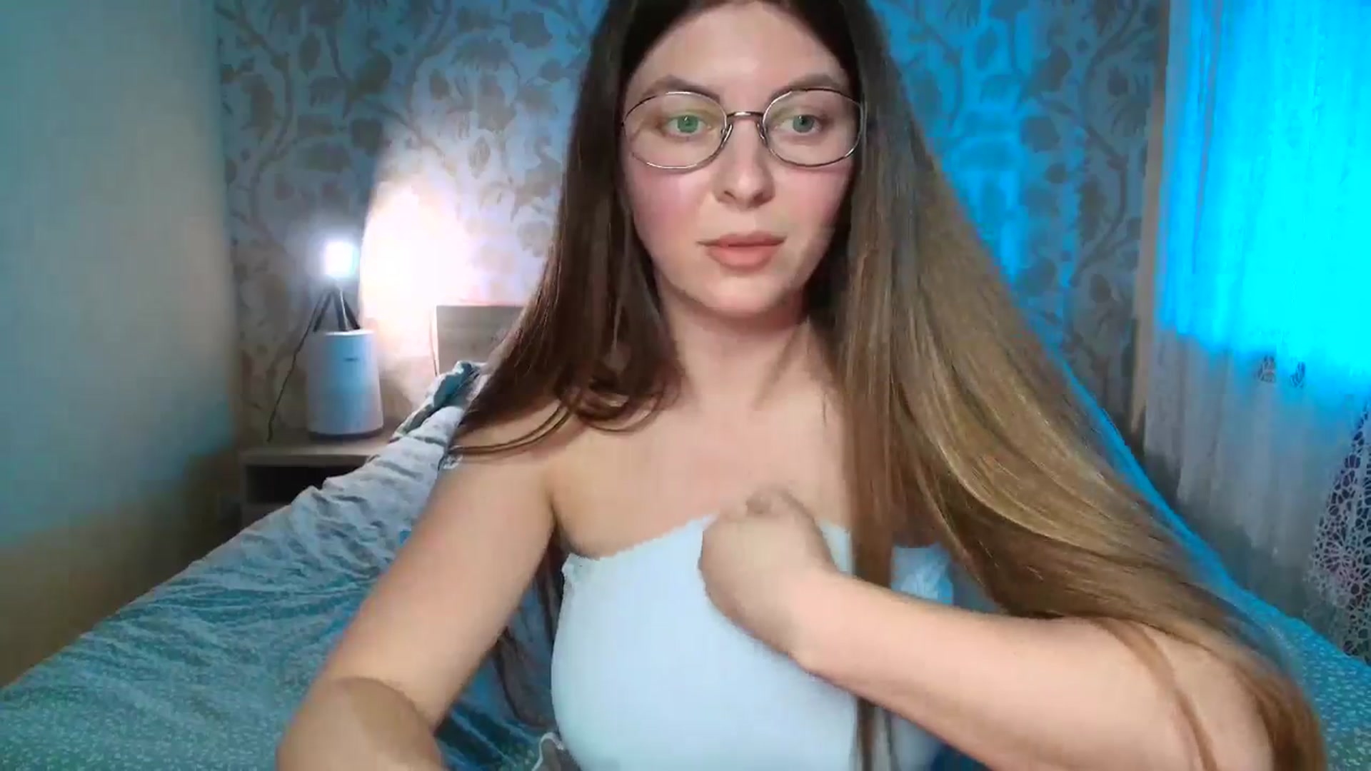 Gallery image thumbnail from BloodyMaria's myfreecams stream on, 02/18/2025, 15:45 image 2 of 20