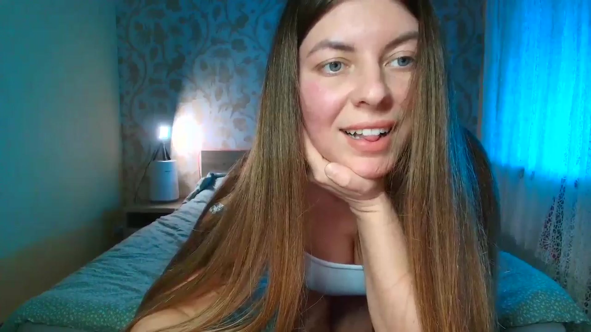 Gallery image thumbnail from BloodyMaria's myfreecams stream on, 02/18/2025, 15:45 image 15 of 20