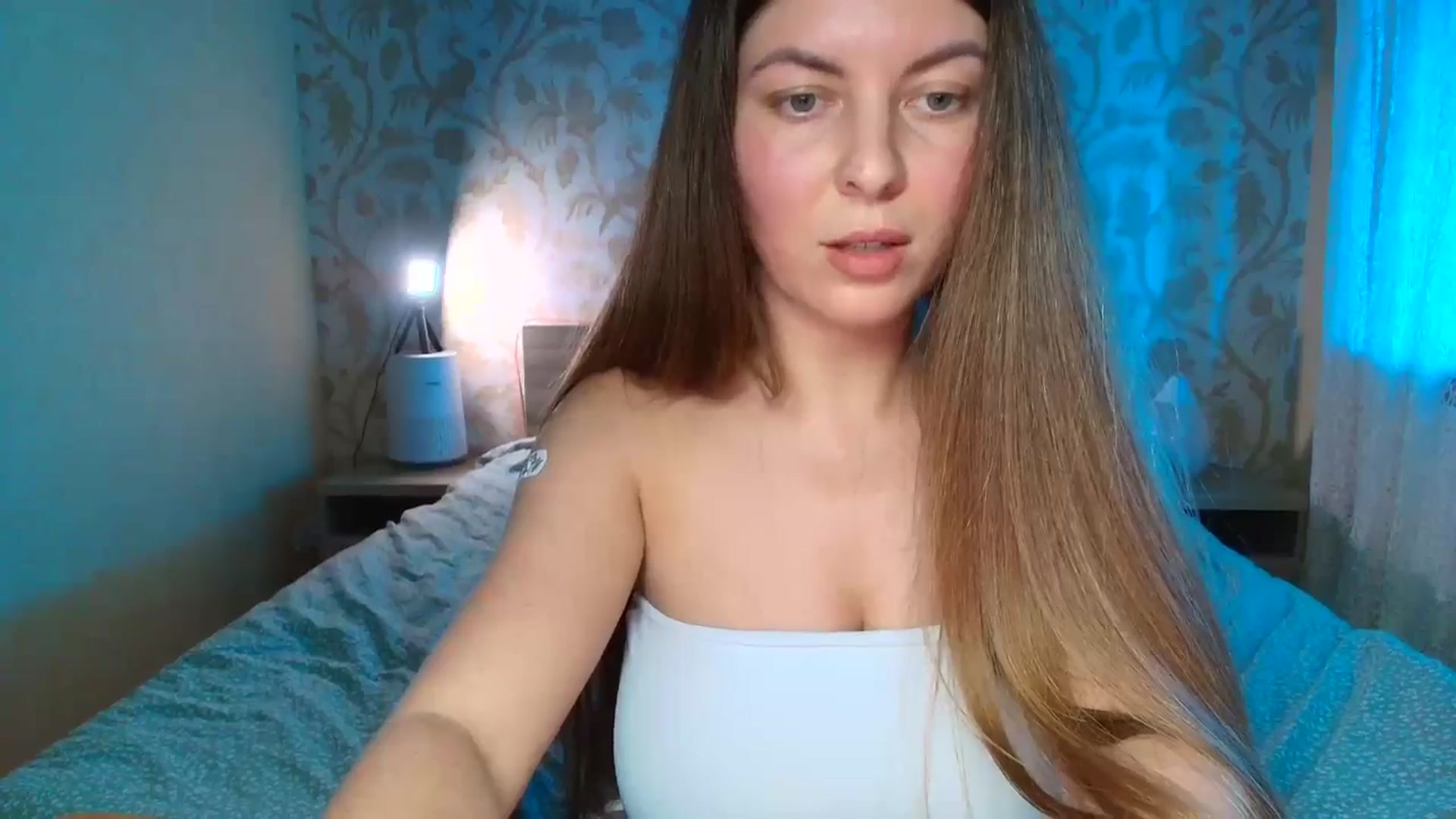 Gallery image thumbnail from BloodyMaria's myfreecams stream on, 02/18/2025, 17:03 image 2 of 20
