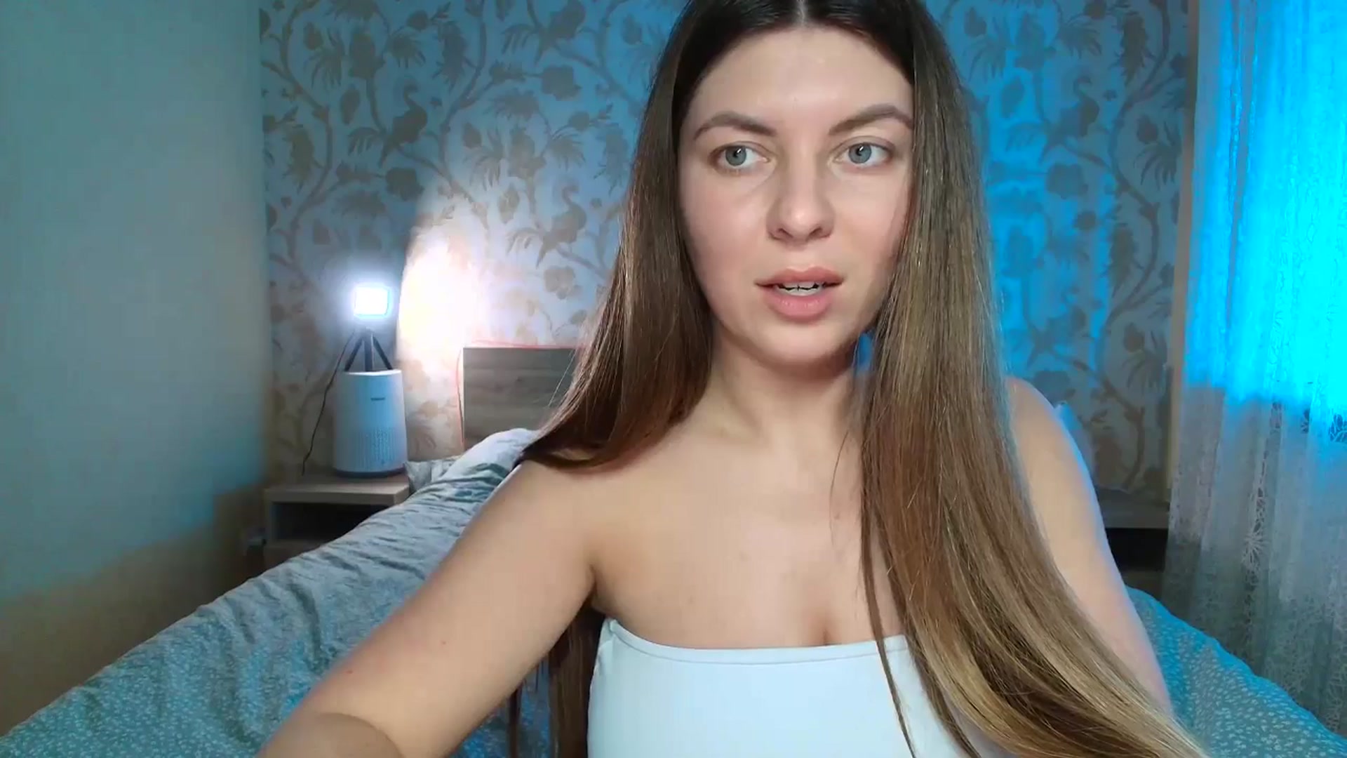 Gallery image thumbnail from BloodyMaria's myfreecams stream on, 02/19/2025, 14:13 image 19 of 20