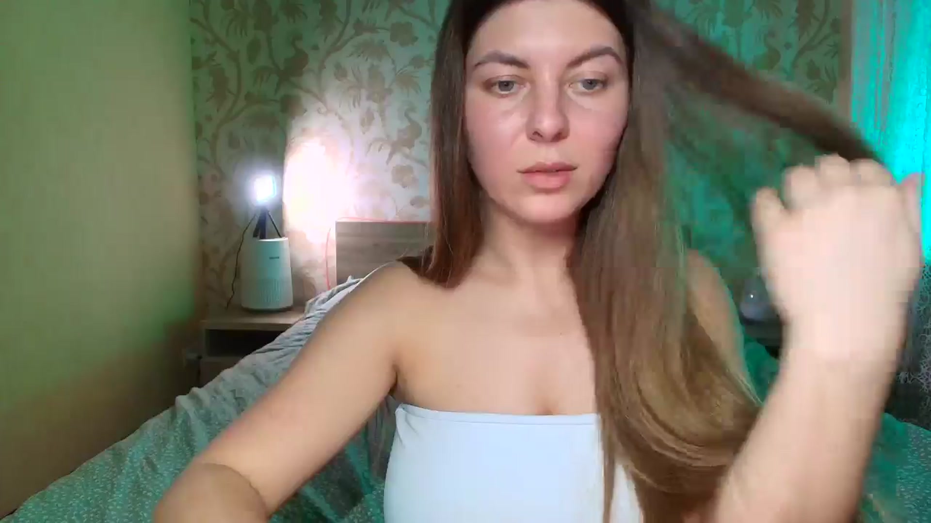 Gallery image thumbnail from BloodyMaria's myfreecams stream on, 02/20/2025, 16:31 image 6 of 20