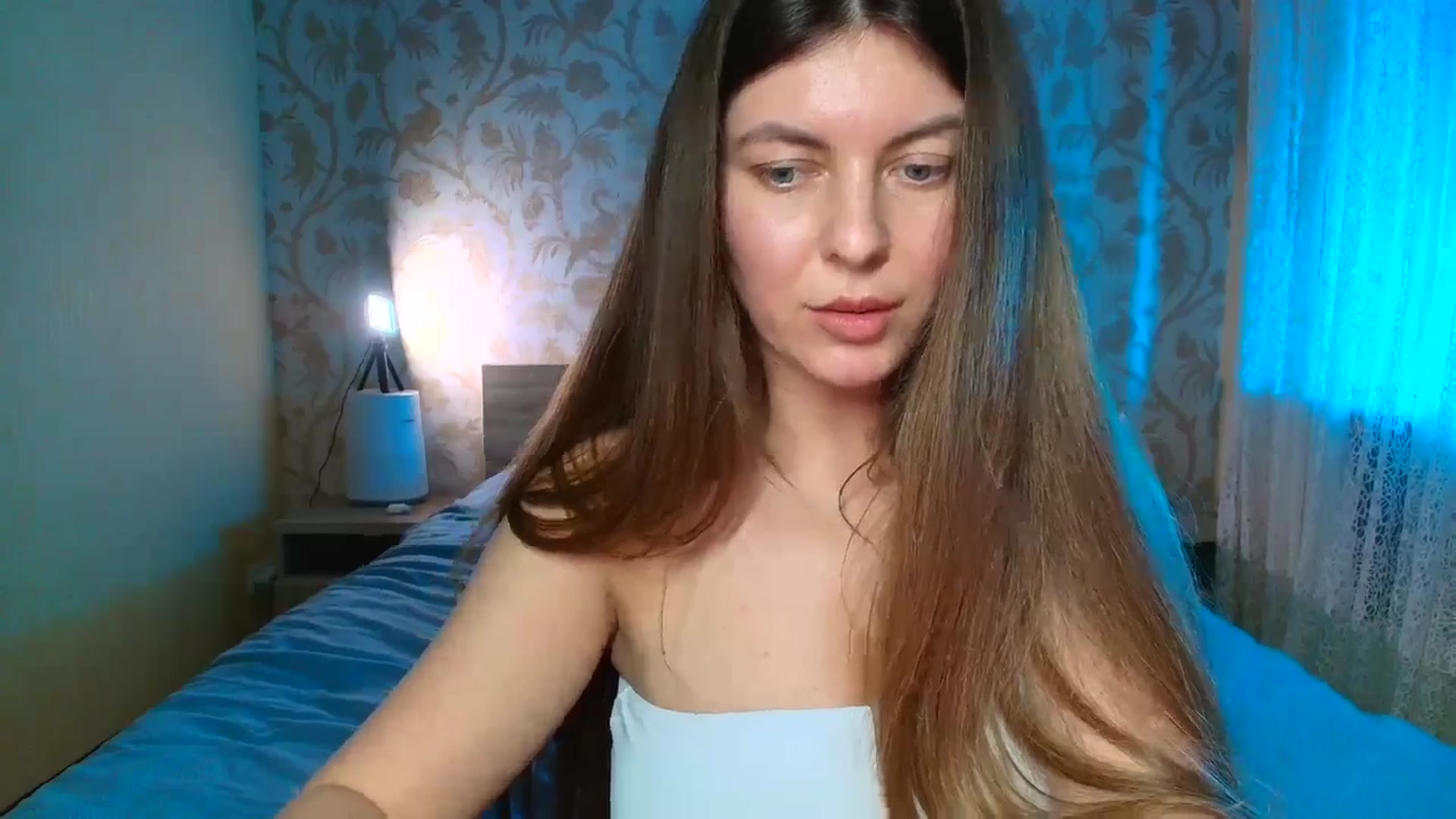 Gallery image thumbnail from BloodyMaria's myfreecams stream on, 03/09/2025, 17:08 image 17 of 20