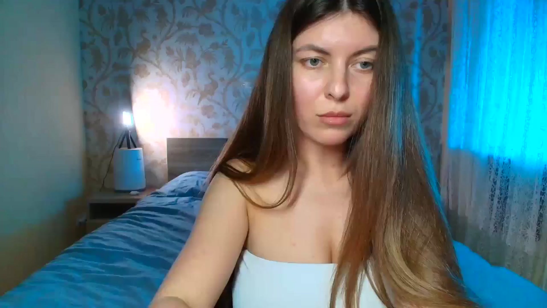 Gallery image thumbnail from BloodyMaria's myfreecams stream on, 03/09/2025, 17:08 image 8 of 20