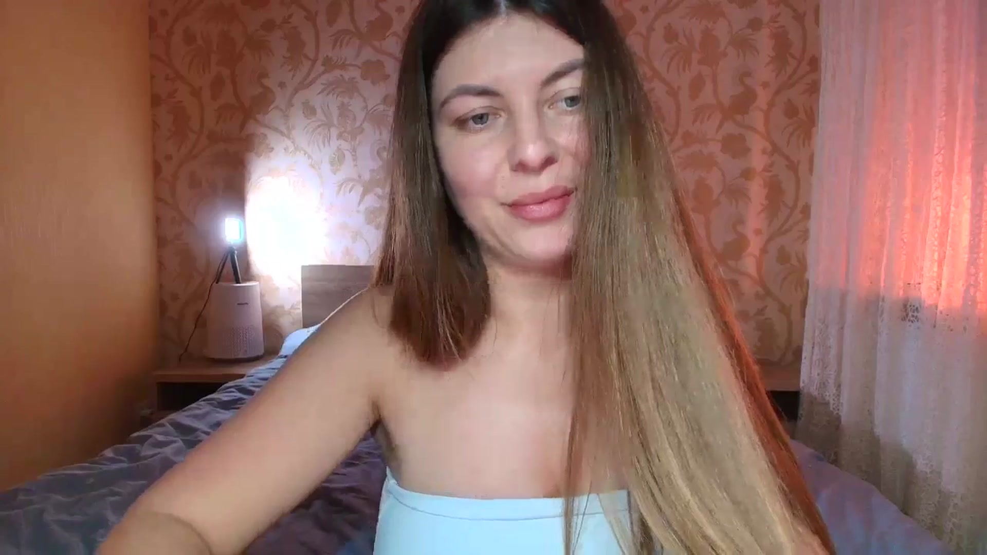 Gallery image thumbnail from BloodyMaria's myfreecams stream on, 03/17/2025, 12:55 image 10 of 20