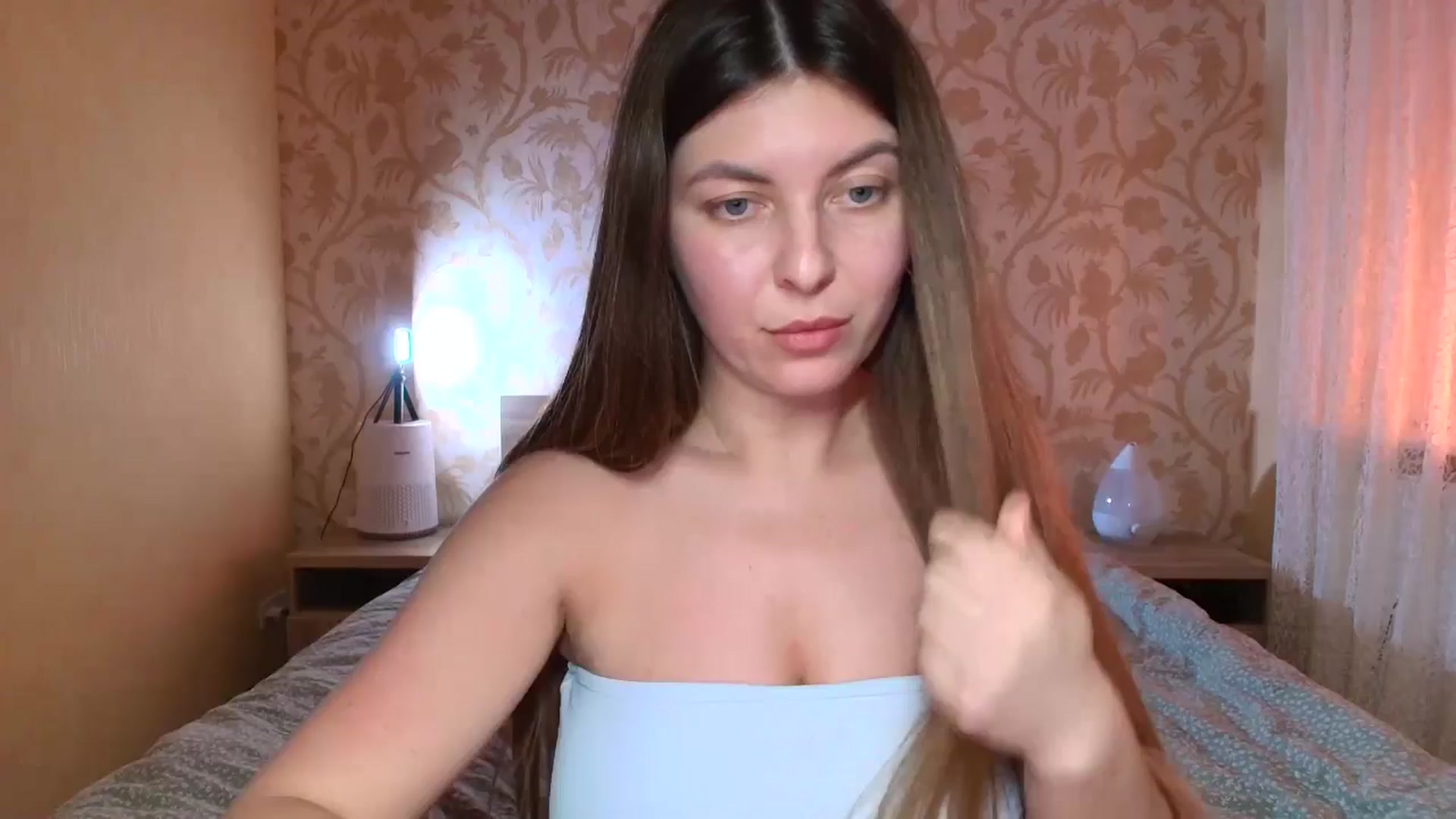 Gallery image thumbnail from BloodyMaria's myfreecams stream on, 03/26/2025, 18:35 image 1 of 20