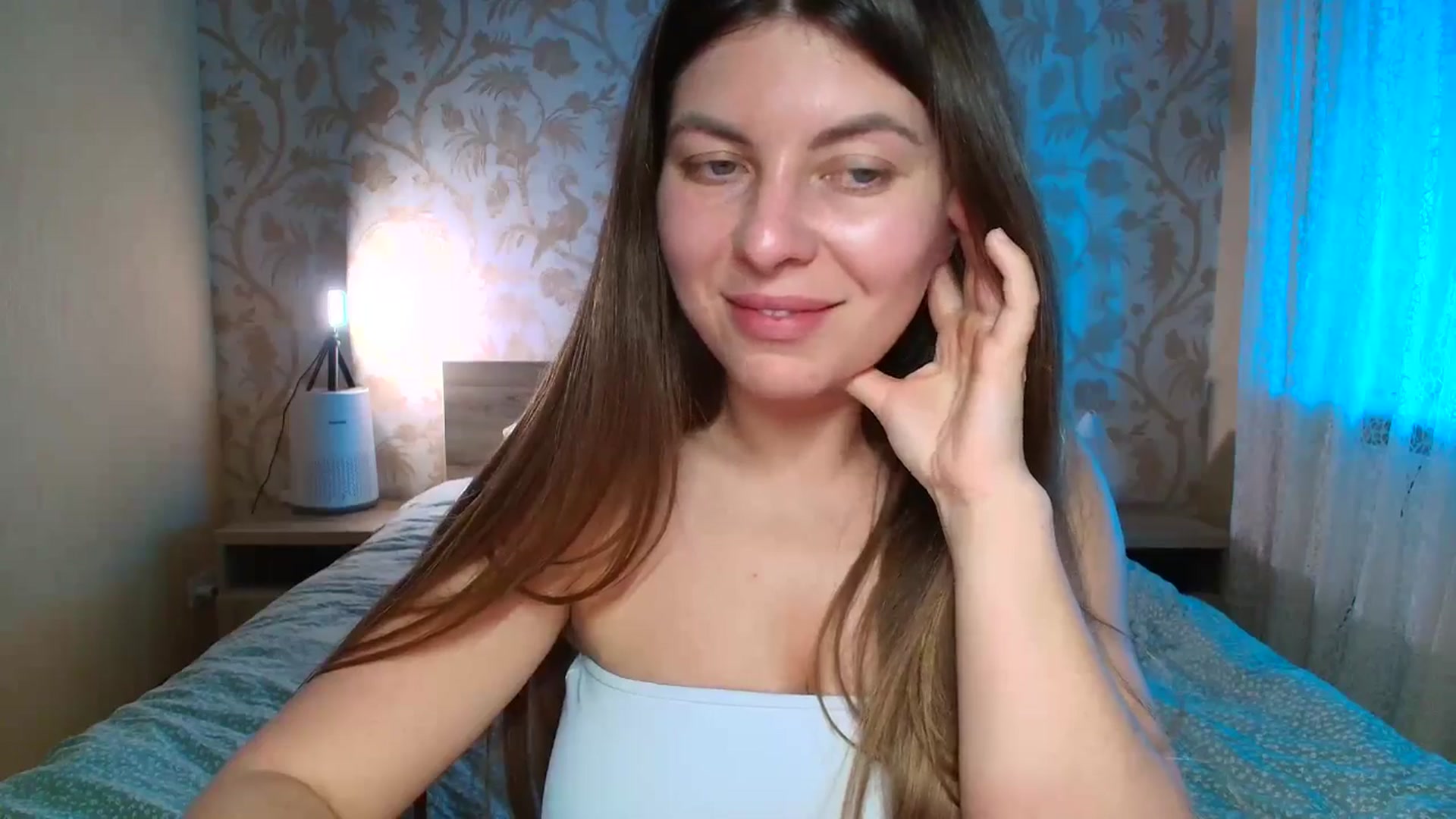 Gallery image thumbnail from BloodyMaria's myfreecams stream on, 03/26/2025, 19:37 image 17 of 20