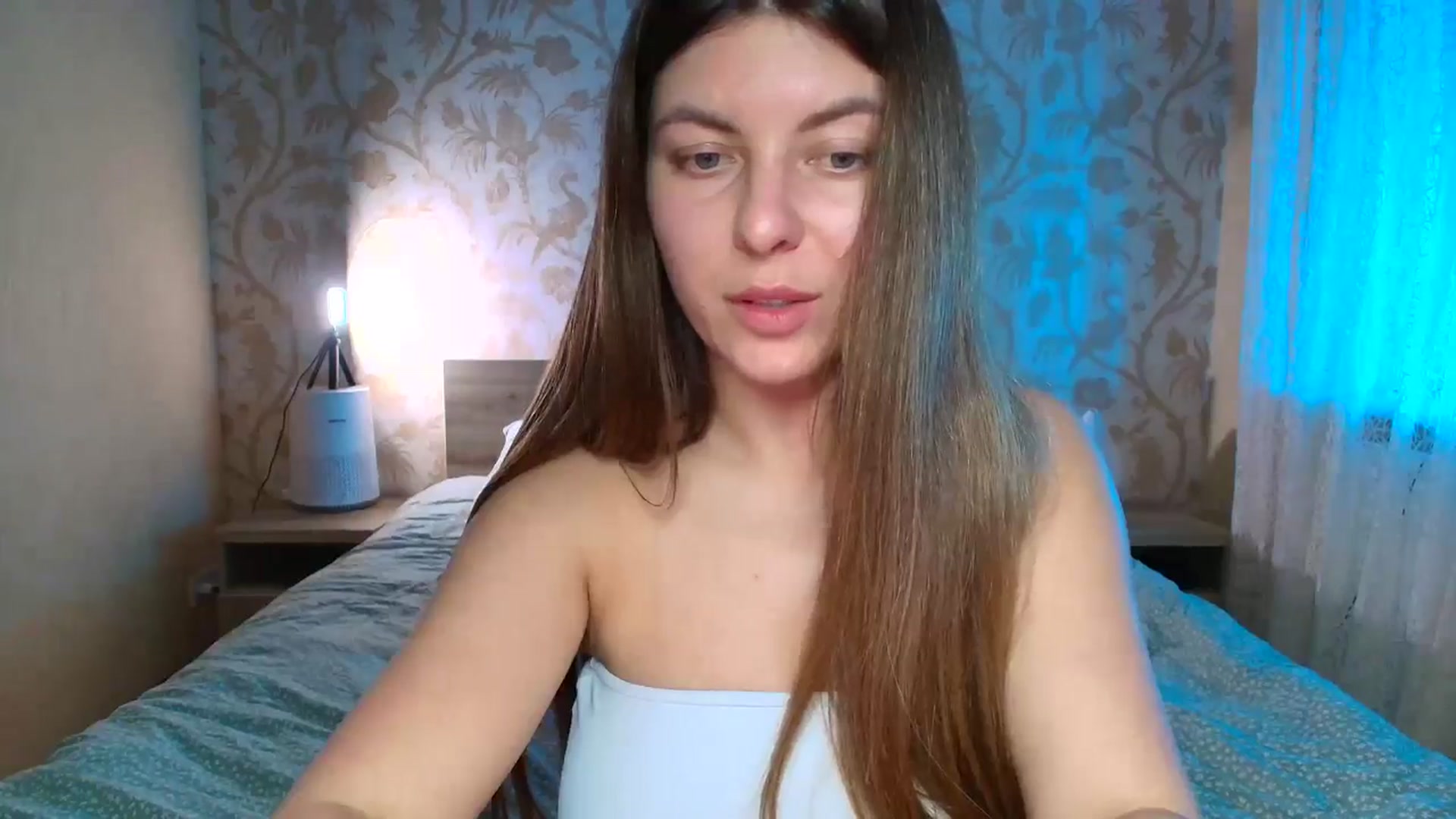 Gallery image thumbnail from BloodyMaria's myfreecams stream on, 03/26/2025, 19:37 image 18 of 20