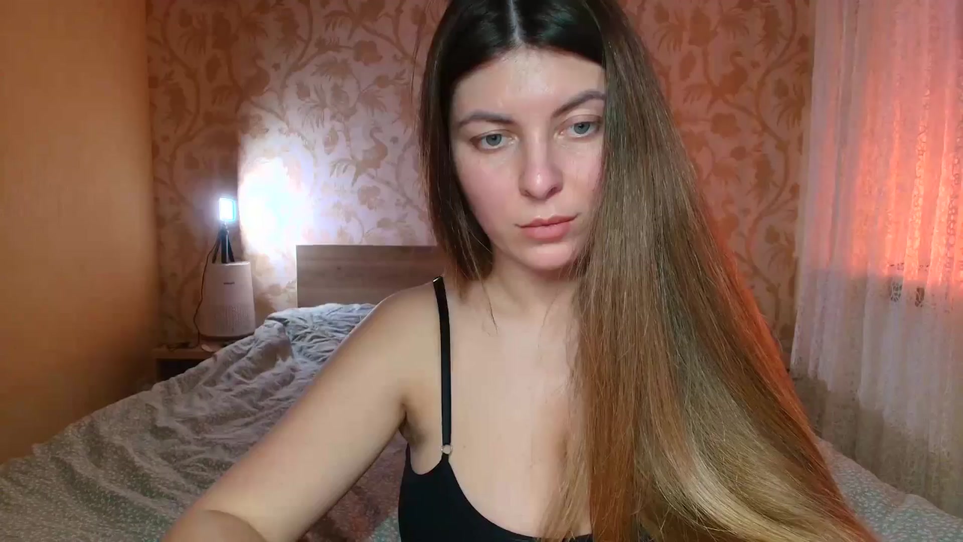 Gallery image thumbnail from BloodyMaria's myfreecams stream on, 03/29/2025, 14:21 image 11 of 20