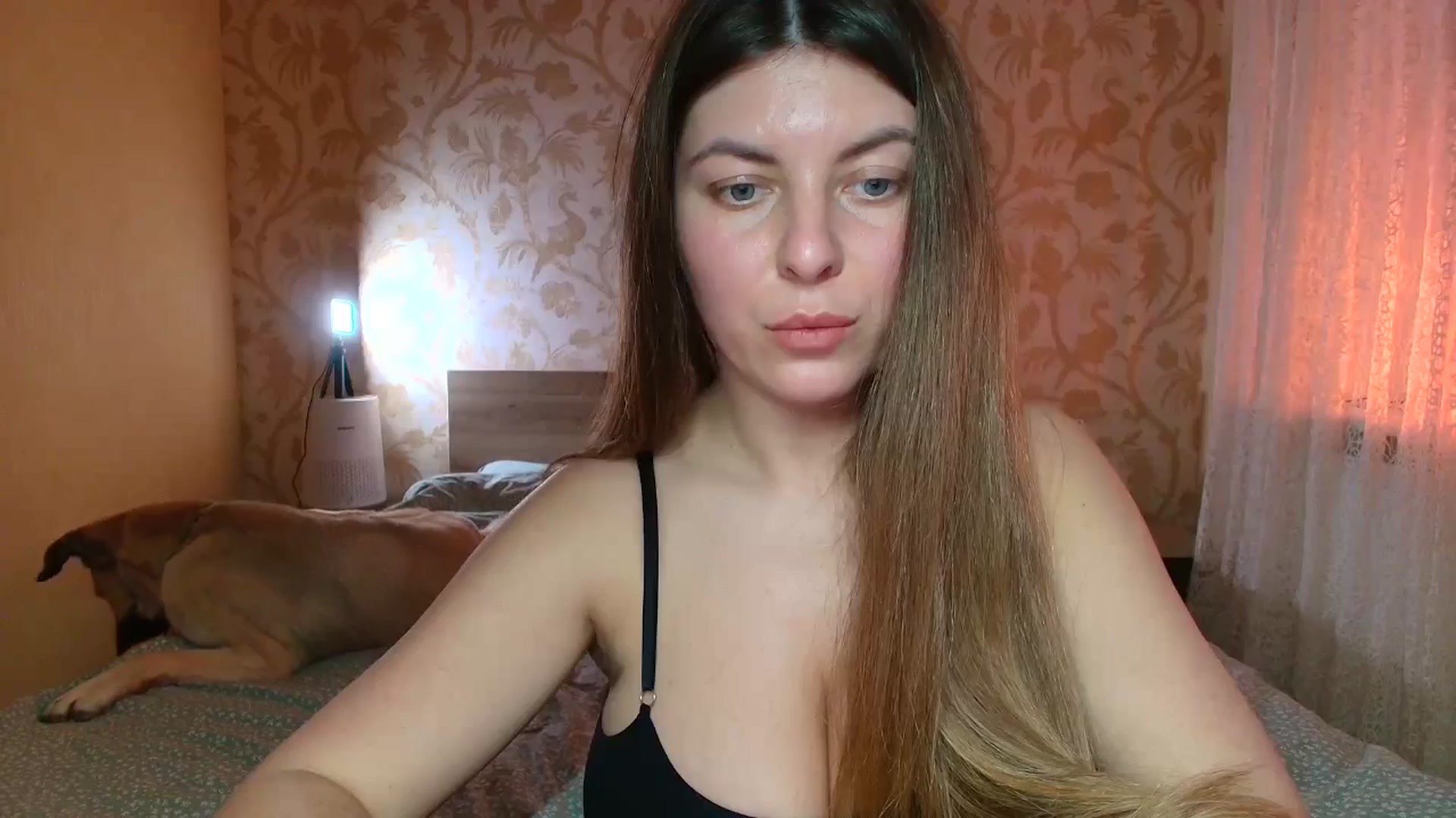 Gallery image thumbnail from BloodyMaria's myfreecams stream on, 03/29/2025, 14:21 image 18 of 20