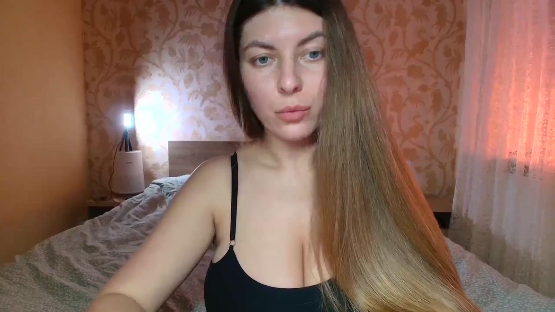 Gallery image thumbnail from BloodyMaria's myfreecams stream on, 03/29/2025, 14:21 image 5 of 20