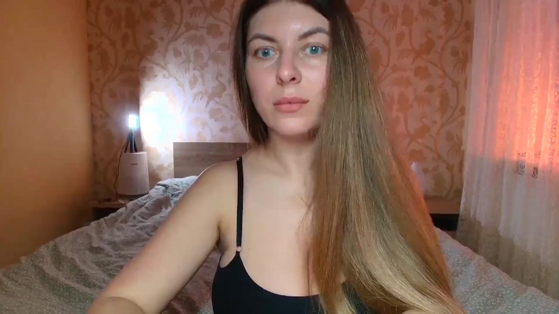 Gallery image thumbnail from BloodyMaria's myfreecams stream on, 03/29/2025, 14:21 image 7 of 20