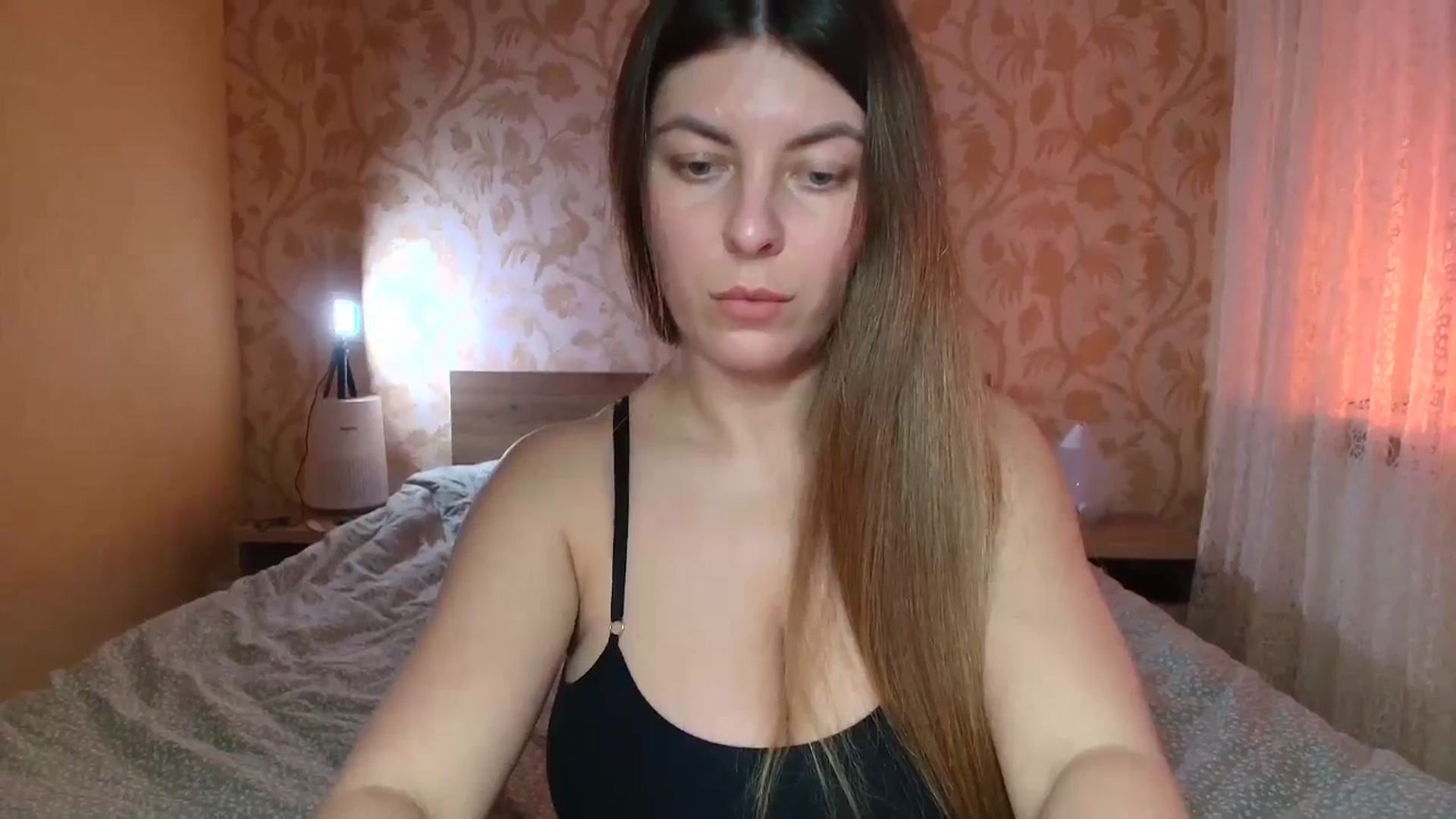 Gallery image thumbnail from BloodyMaria's myfreecams stream on, 03/29/2025, 14:21 image 3 of 20