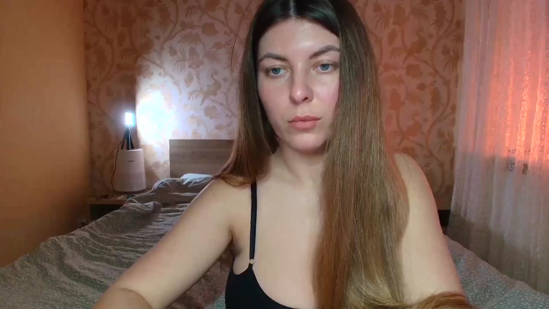 Gallery image thumbnail from BloodyMaria's myfreecams stream on, 03/29/2025, 14:21 image 19 of 20