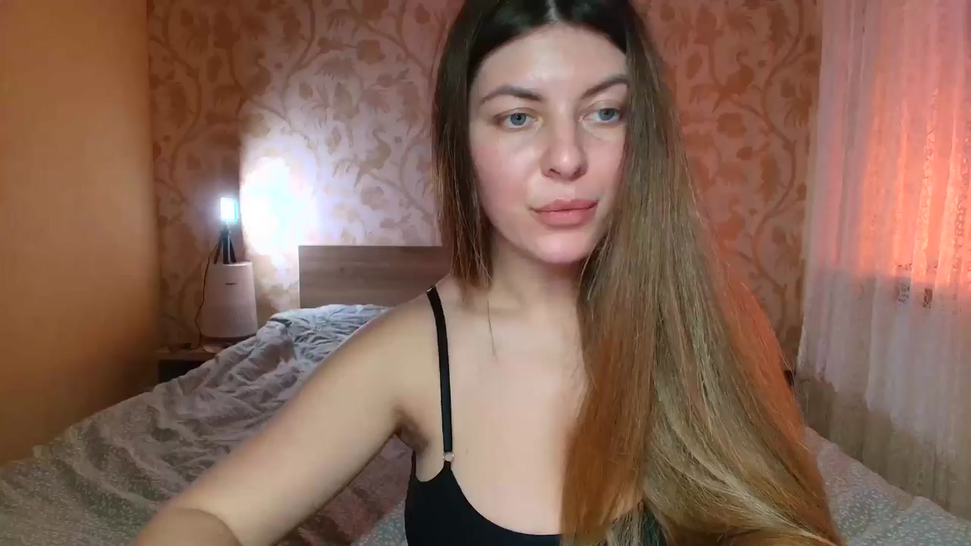 Gallery image thumbnail from BloodyMaria's myfreecams stream on, 03/29/2025, 14:21 image 14 of 20