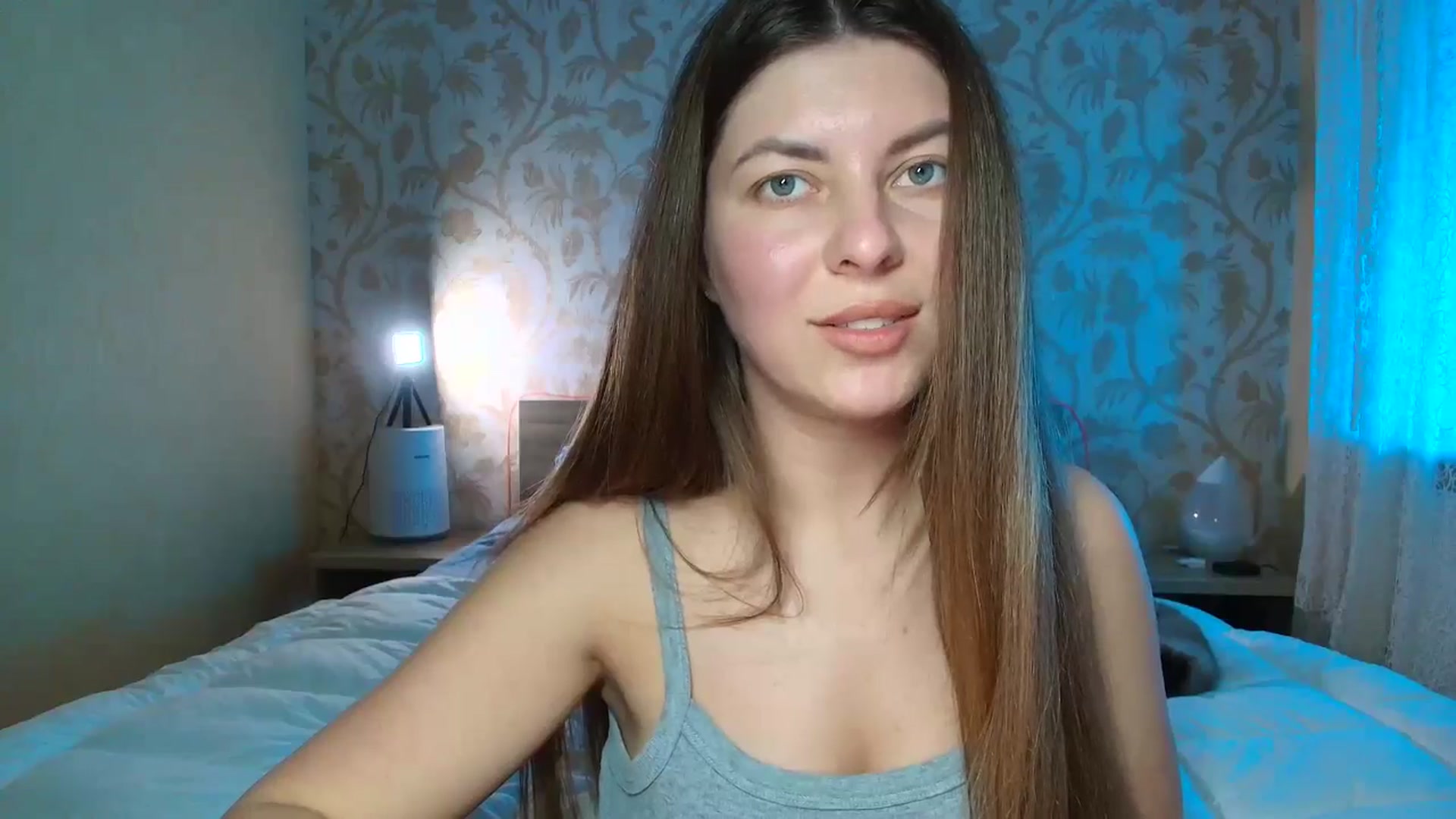 Gallery image thumbnail from BloodyMaria's myfreecams stream on, 04/15/2025, 13:29 image 7 of 20