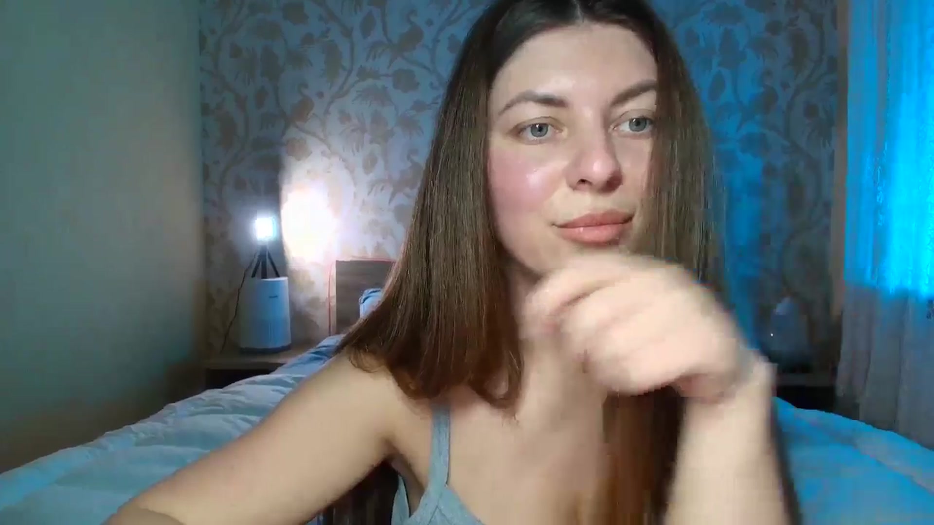 Gallery image thumbnail from BloodyMaria's myfreecams stream on, 04/15/2025, 13:29 image 3 of 20
