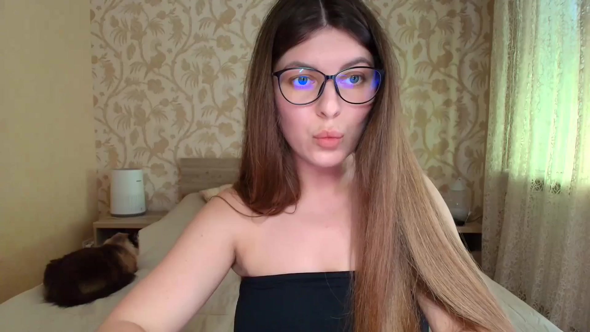 Gallery image thumbnail from BloodyMaria's myfreecams stream on, 04/24/2025, 11:14 image 2 of 20