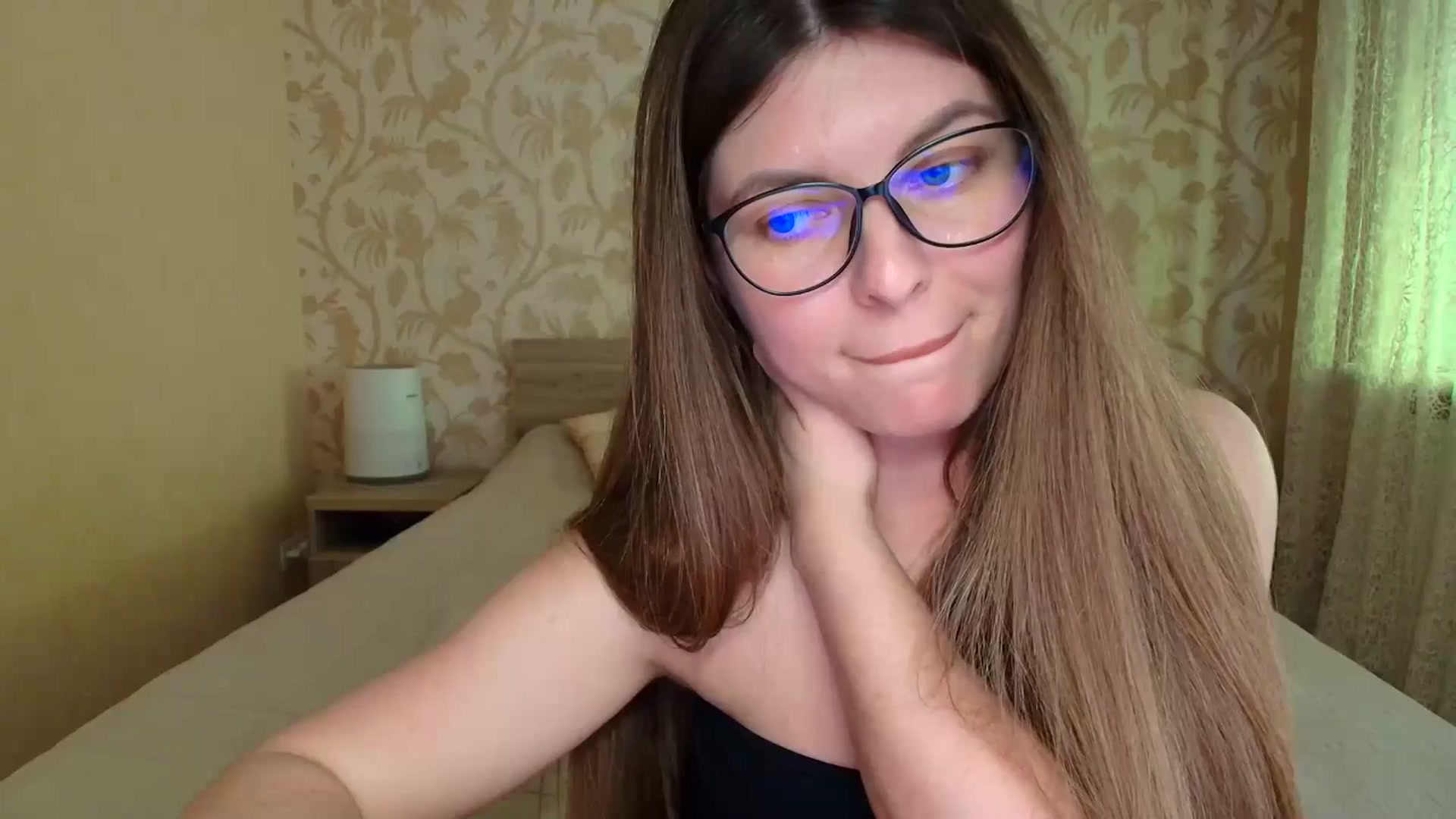 Gallery image thumbnail from BloodyMaria's myfreecams stream on, 04/24/2025, 13:24 image 20 of 20