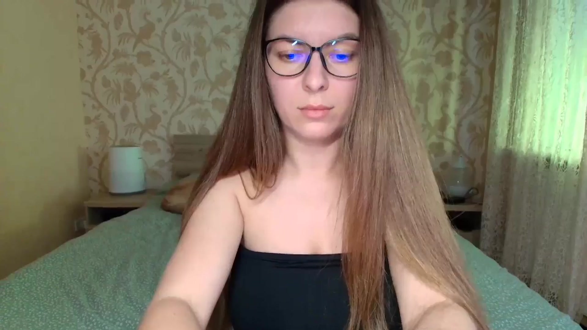 Gallery image thumbnail from BloodyMaria's myfreecams stream on, 04/25/2025, 10:54 image 19 of 20