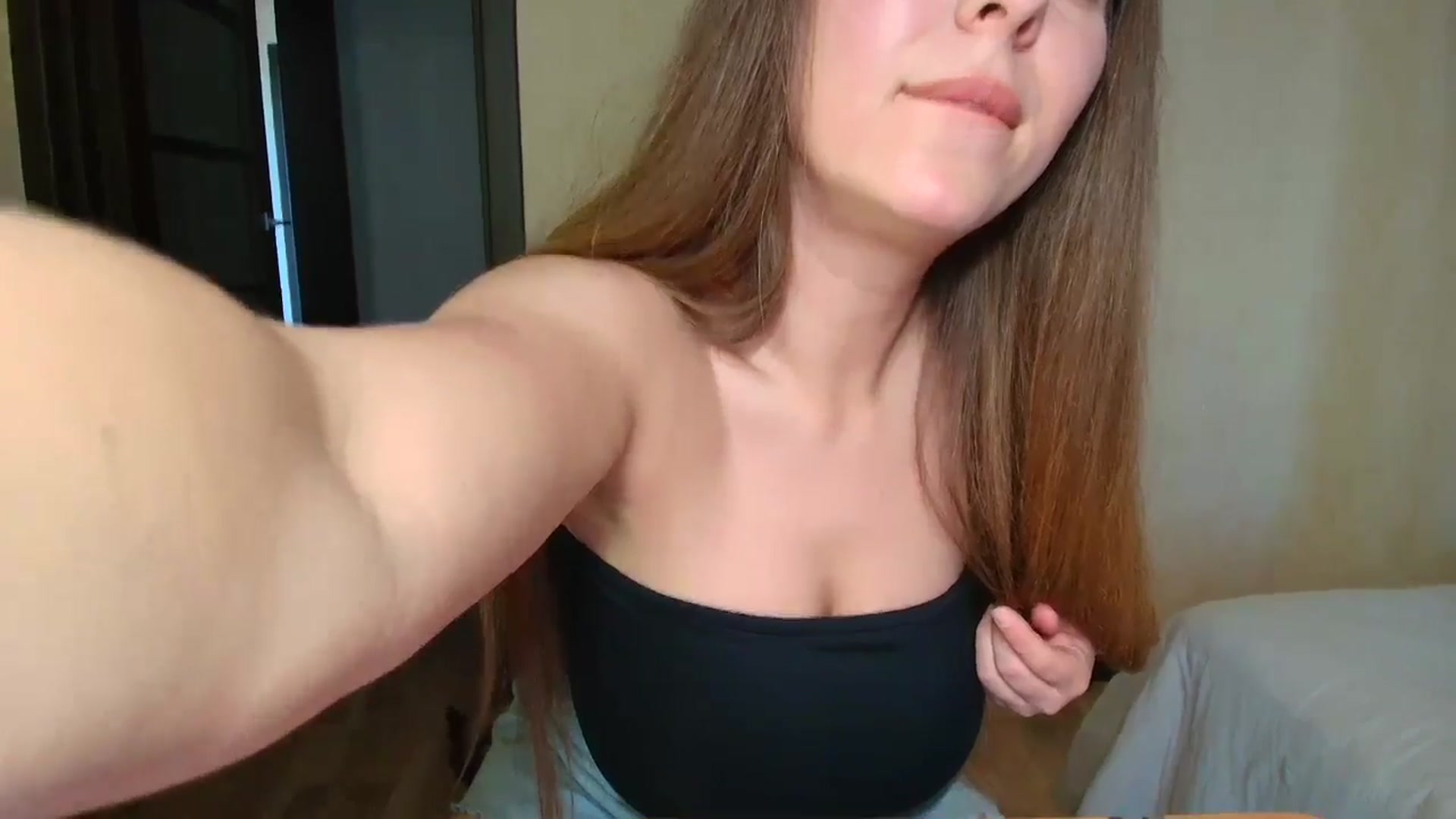 Gallery image thumbnail from BloodyMaria's myfreecams stream on, 04/27/2025, 12:21 image 11 of 20