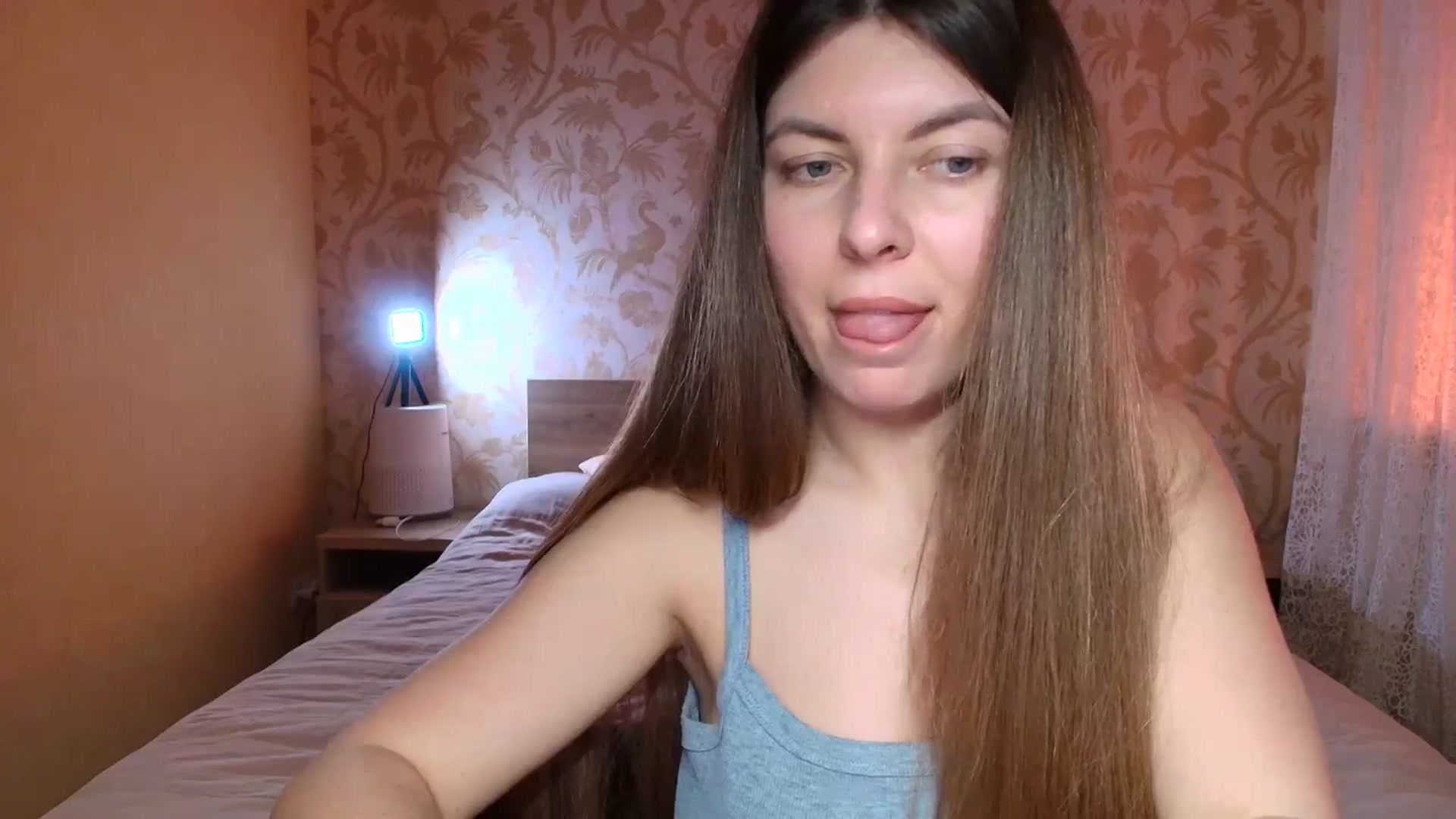 Gallery image thumbnail from BloodyMaria's myfreecams stream on, 04/29/2025, 18:44 image 2 of 20