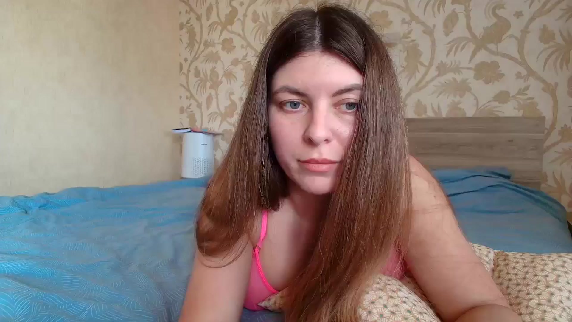 Gallery image thumbnail from BloodyMaria's myfreecams stream on, 05/04/2025, 14:03 image 16 of 20